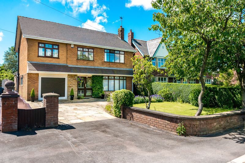 4 bed detached house for sale in Blaguegate Lane, Lathom, Skelmersdale