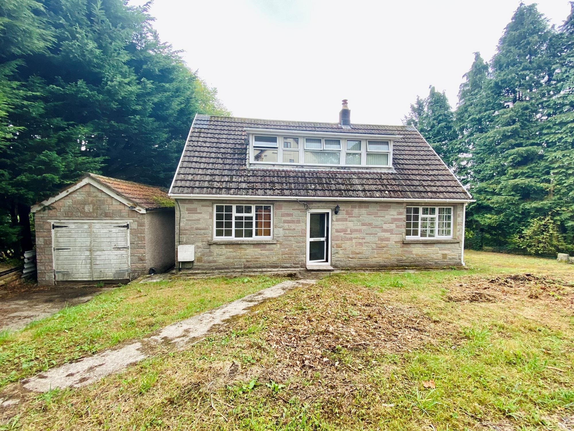 4 bed detached house for sale in Woodland Terrace NP23 Zoopla