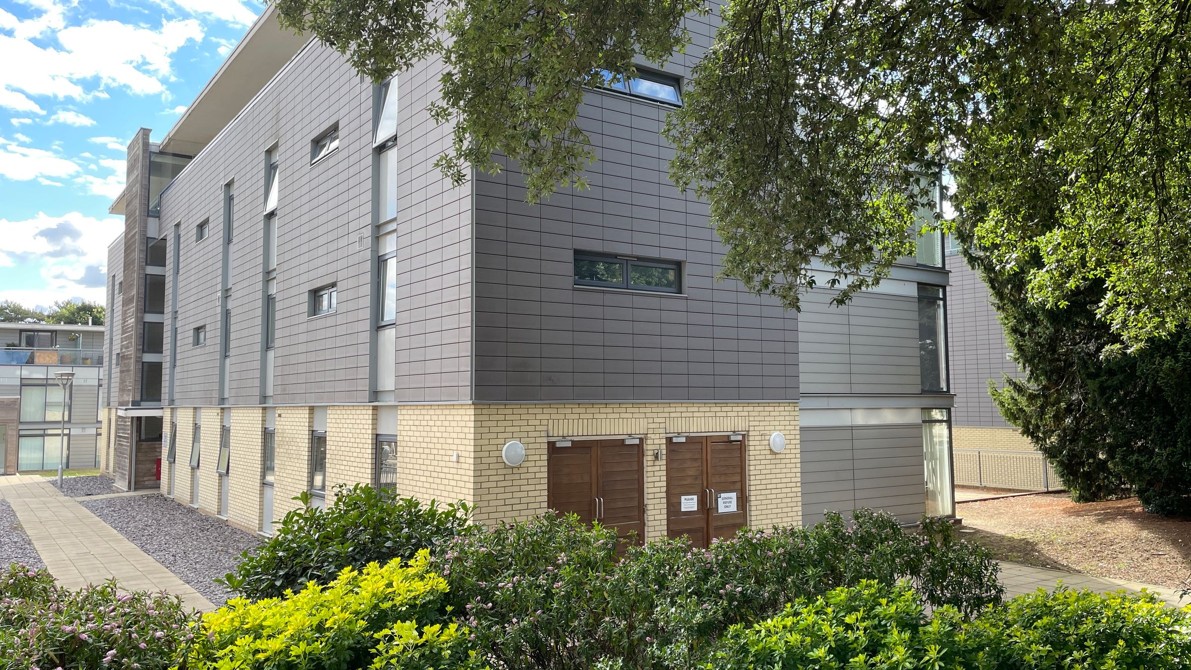 1 bed flat for sale in Whitley Court, Newsom Place, St Albans AL1 Zoopla