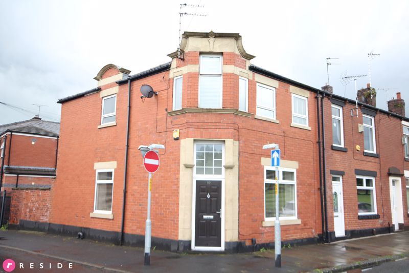 3 bed end terrace house for sale in Greenbank Road, Syke, Rochdale OL12