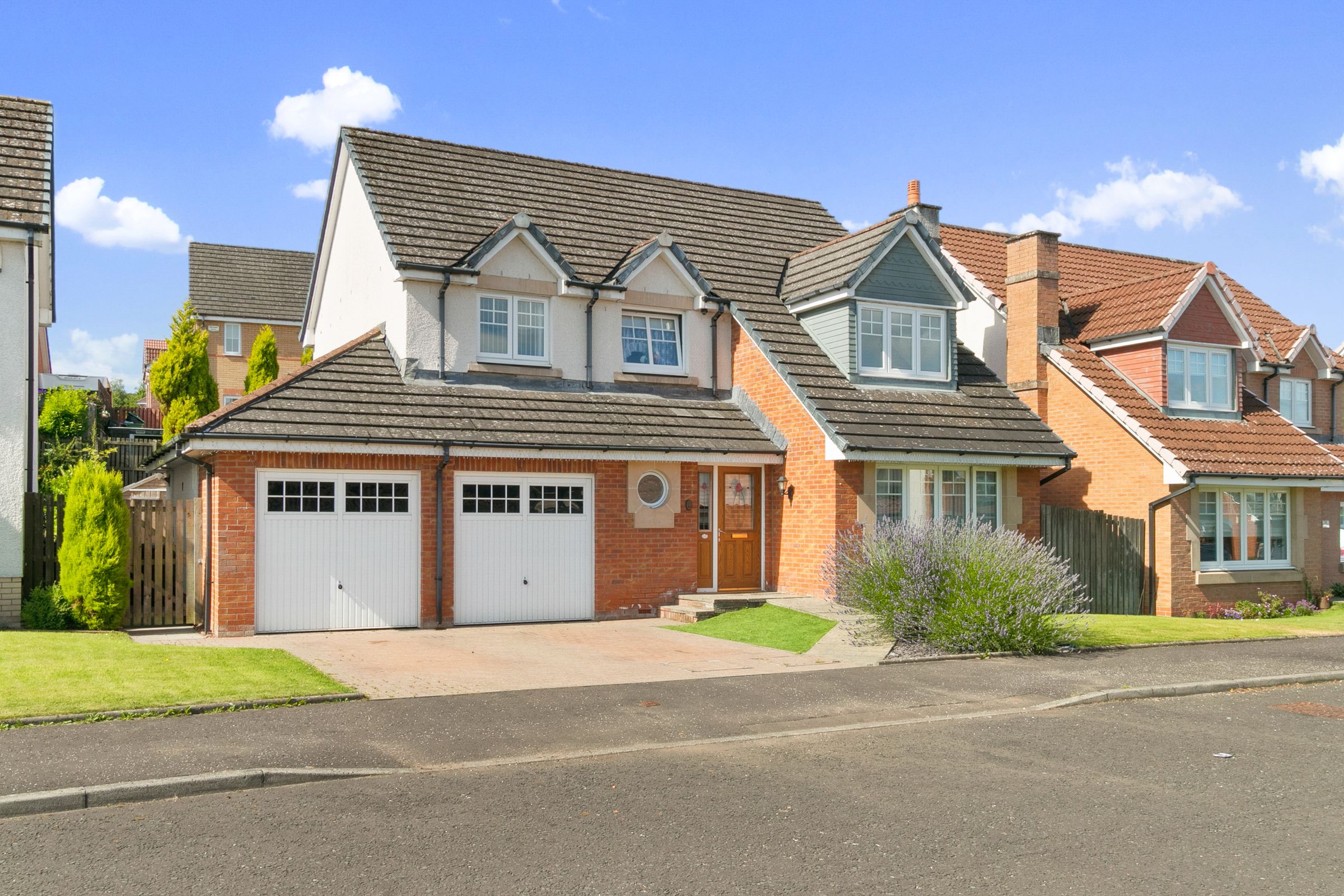 4 bed detached house for sale in Aberfeldy Avenue, West Craig's