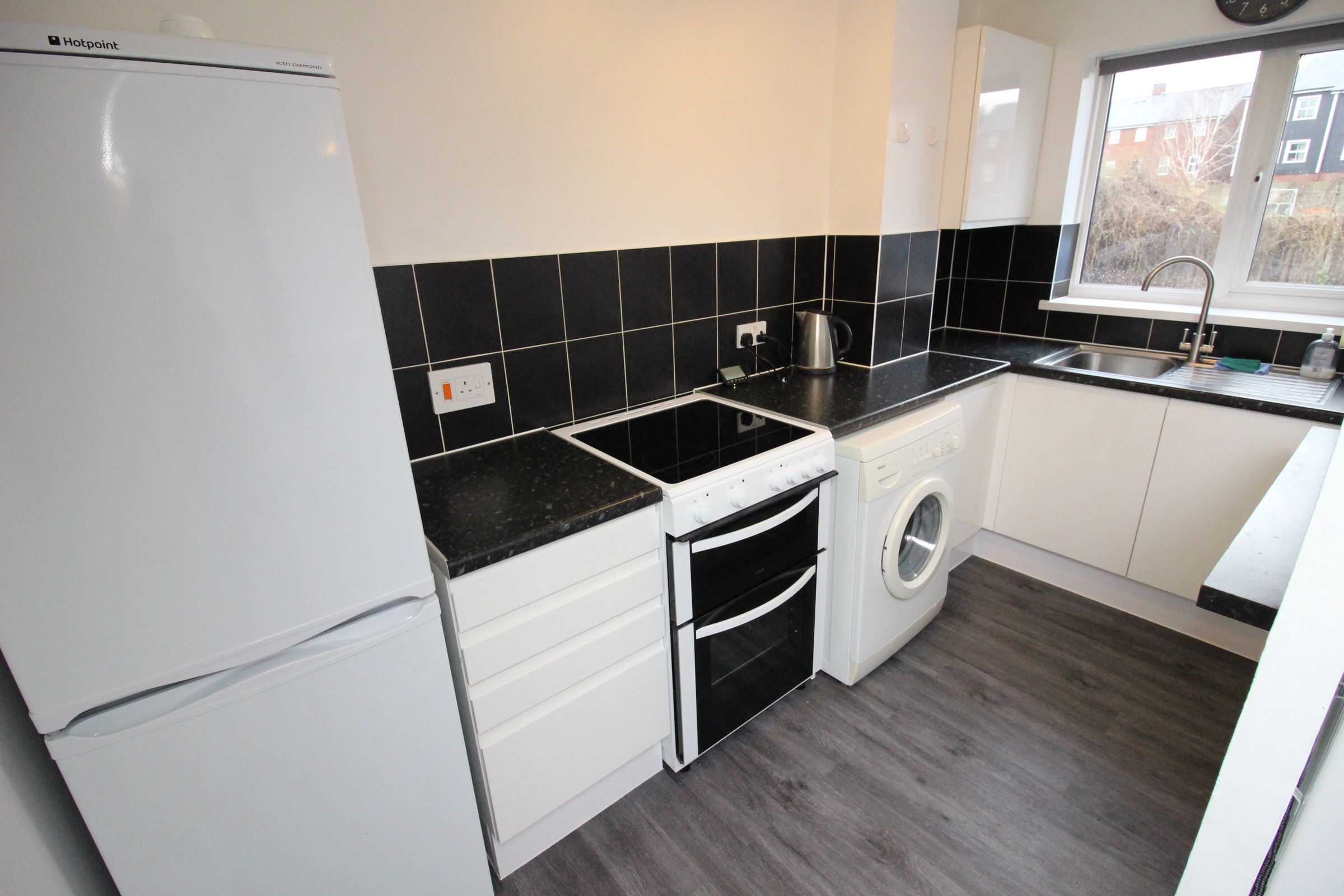 1 bed terraced house to rent in Road, Worcester Park KT4 Zoopla