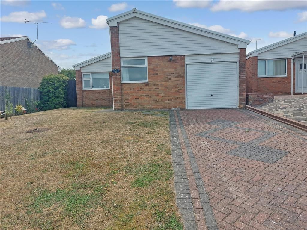 3 bed detached bungalow for sale in Sandhurst Road, Cliftonville