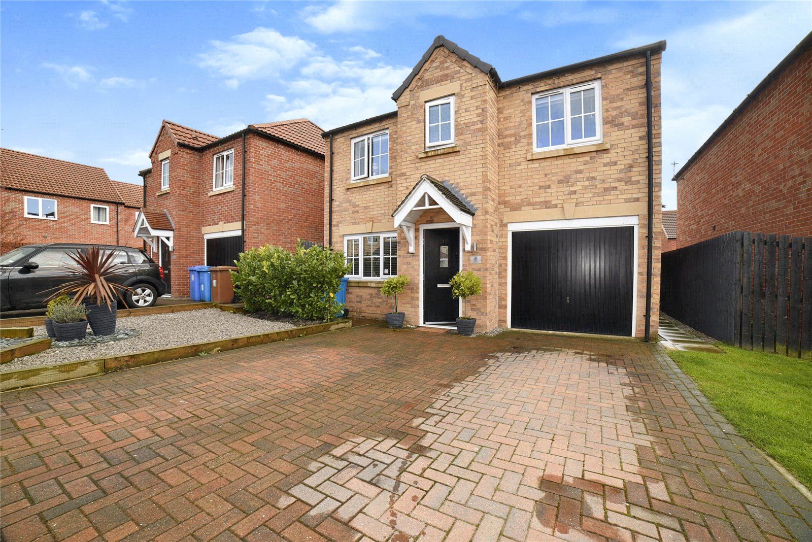 4 bed detached house for sale in Longleat Avenue, Elloughton, Brough