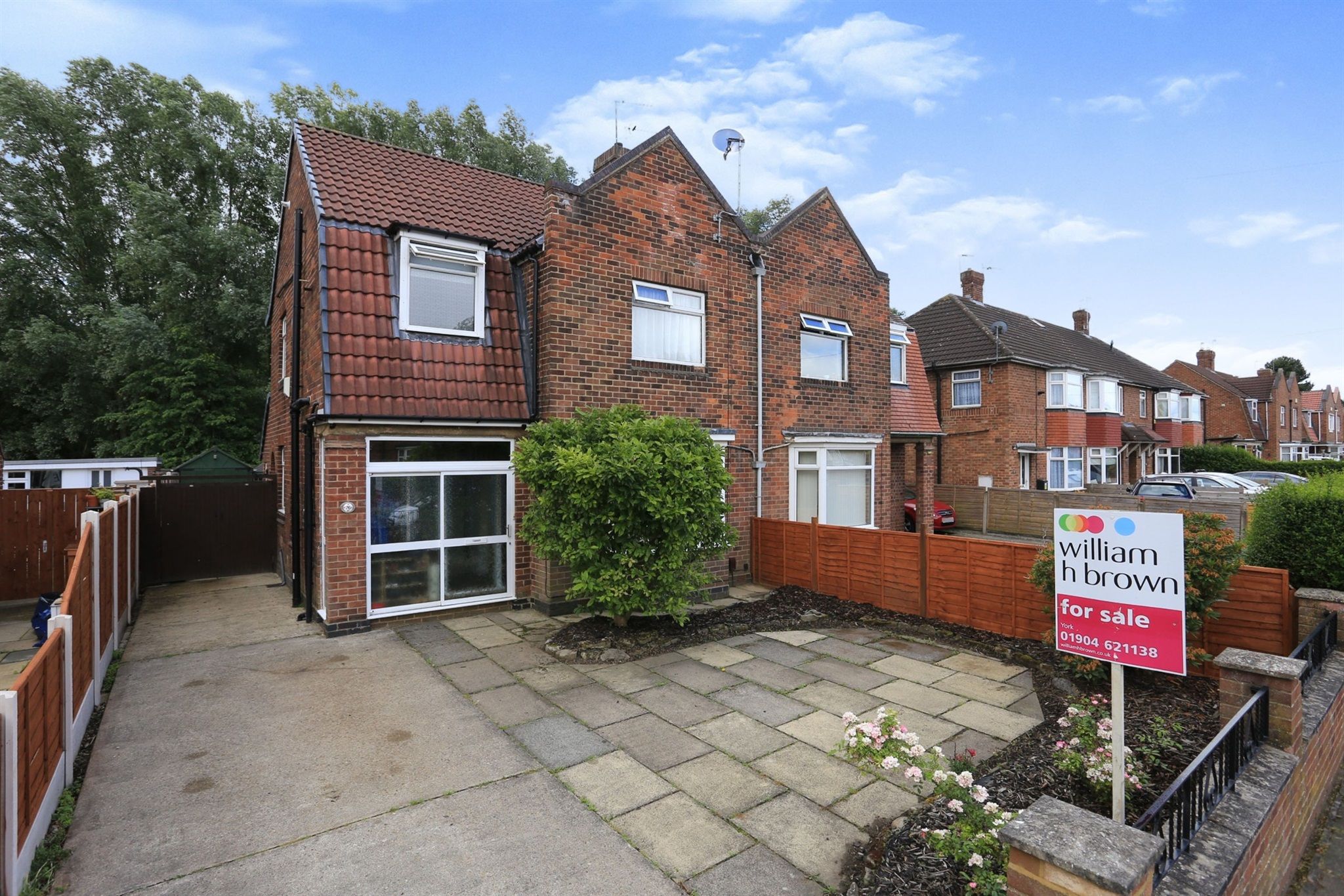 3 bed semidetached house for sale in Danebury Drive, York YO26 Zoopla