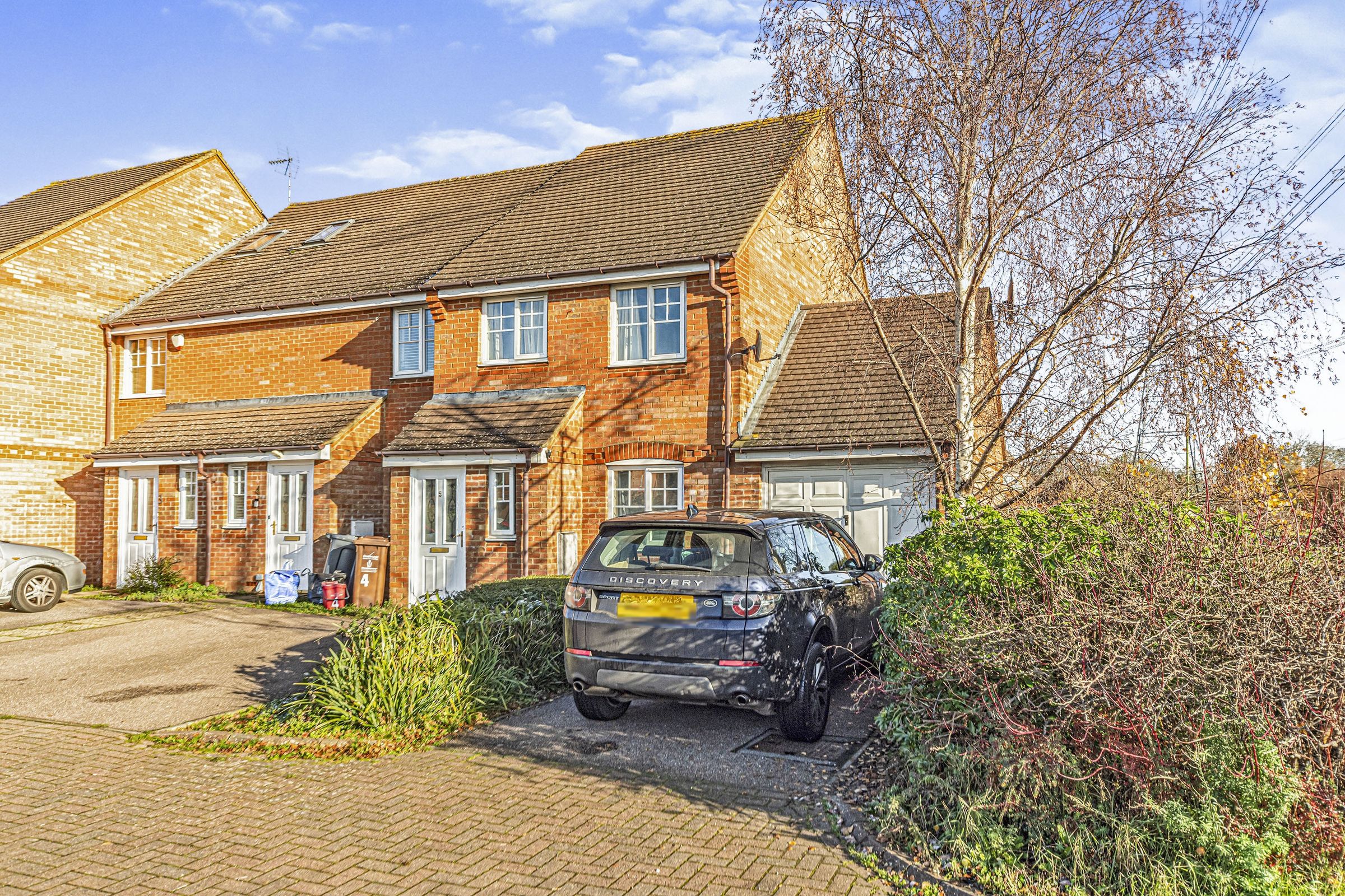 3 bed end terrace house for sale in Windrush Close, Stevenage