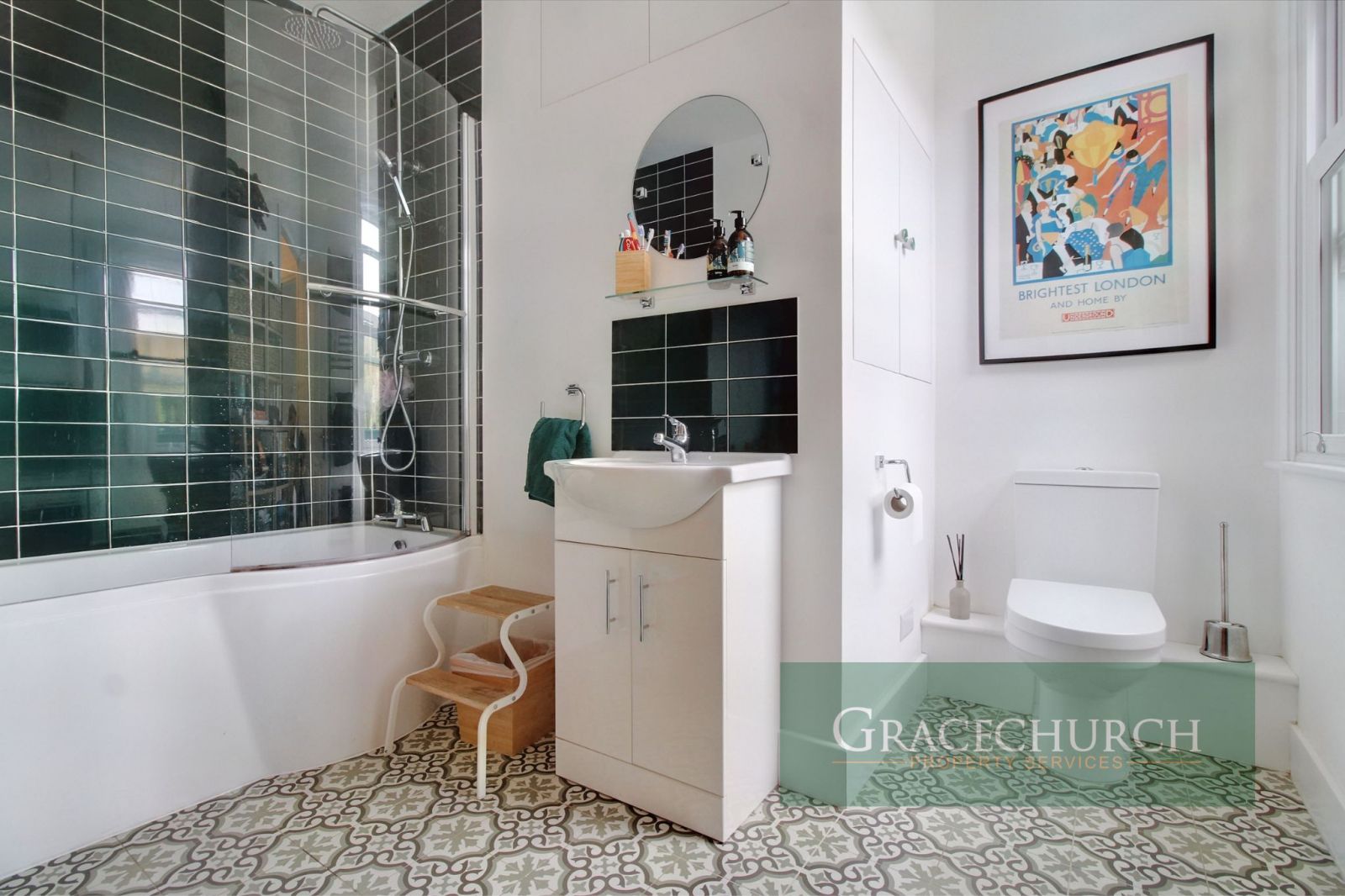 2 bed terraced house for sale in Shrubbery Road, London N9 Zoopla