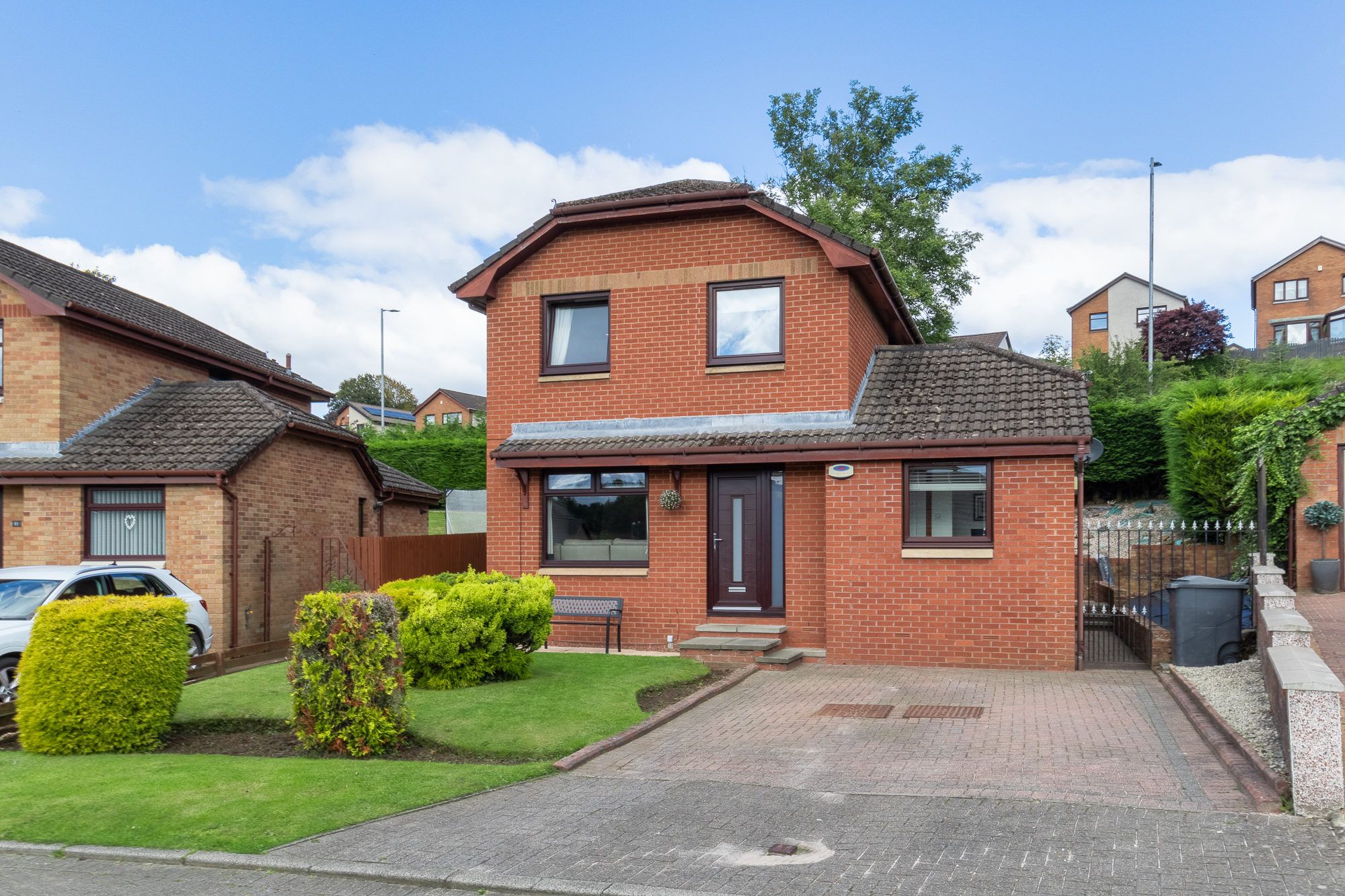4 bed detached house for sale in 13 Strone Gardens, Kilsyth G65 Zoopla