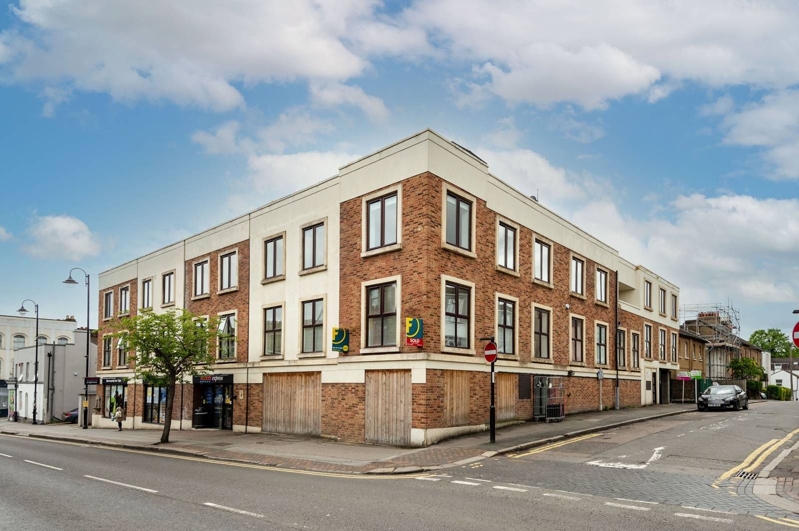 Suffolk Road, South Norwood, London SE25  