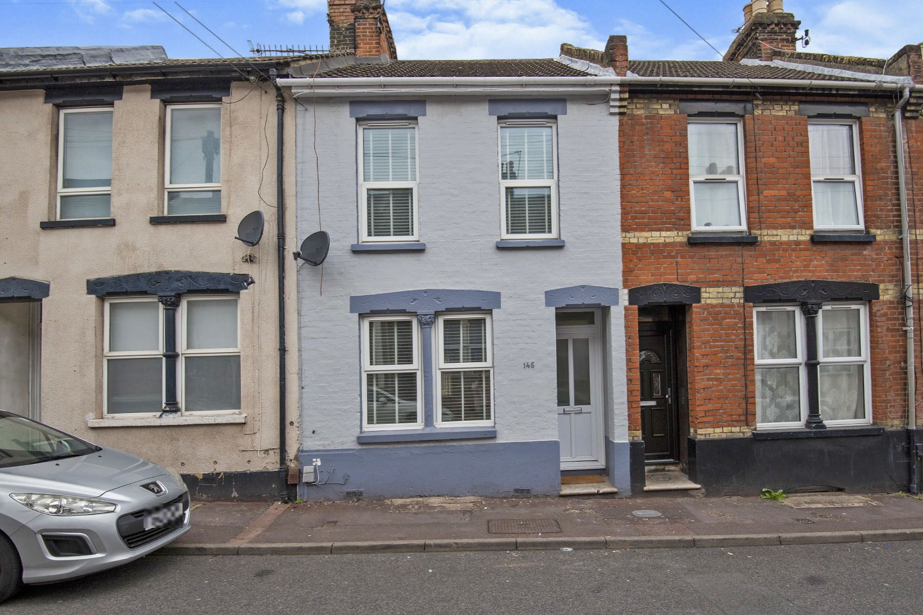 3 bed terraced house for sale in Dale Street, Chatham ME4 Zoopla