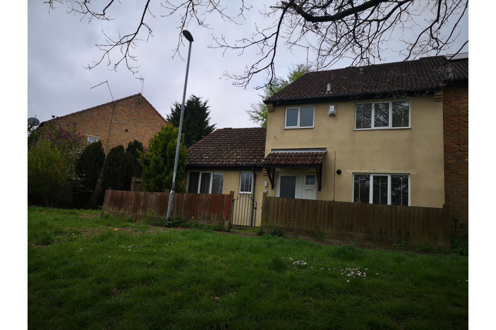 4 bed end terrace house to rent in Ermine Road, Northampton NN3 Zoopla 4 bed end terrace house to rent in Ermine Road, Northampton NN3 Zoopla