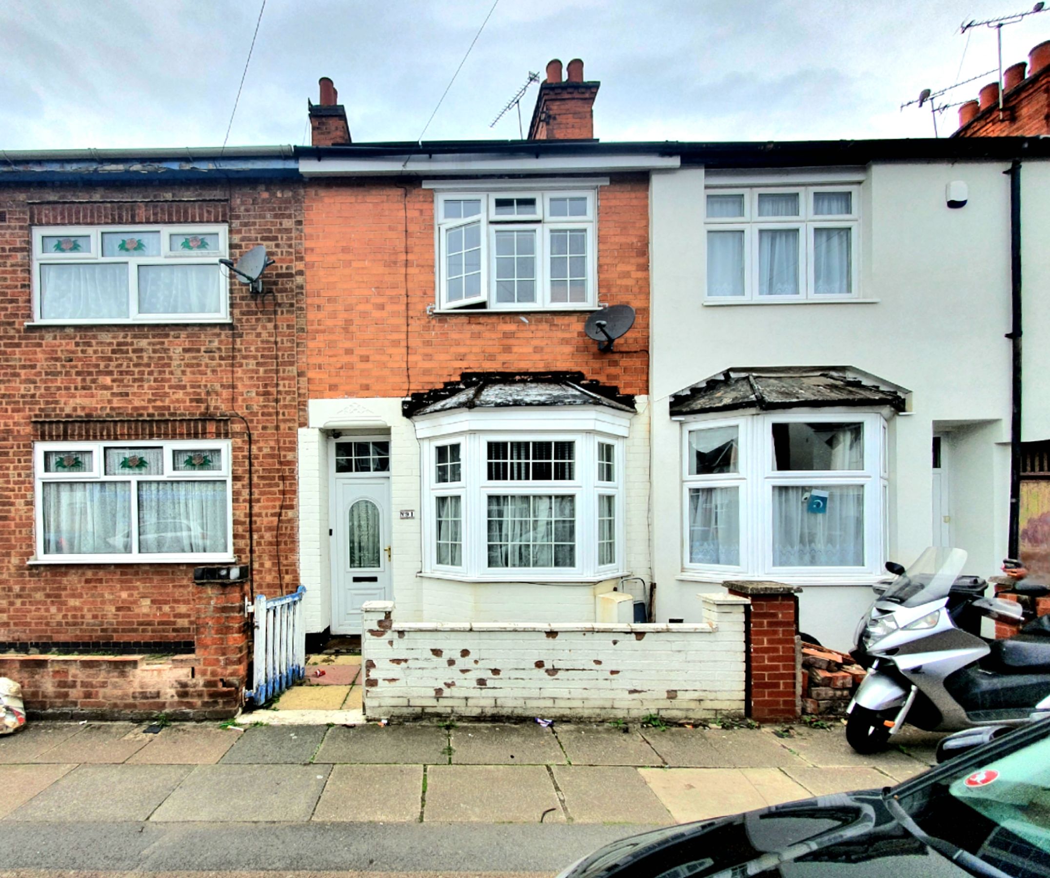2 bed terraced house for sale in Nansen Road LE5 Zoopla