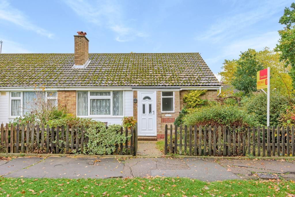 2 bed bungalow for sale in Bedgrove, Aylesbury HP21 Zoopla