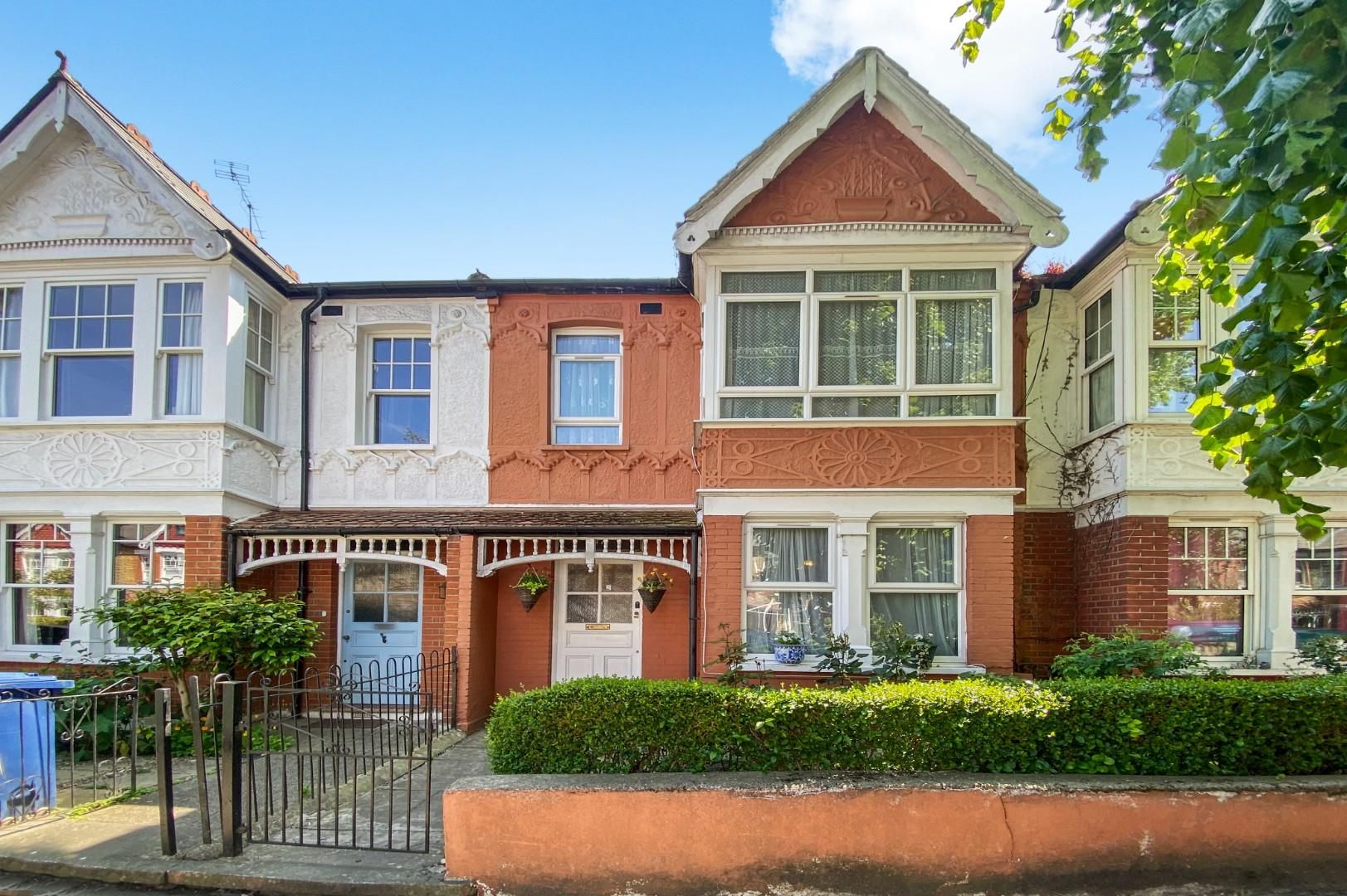 3 bed property for sale in Windermere Road, London W5 Zoopla
