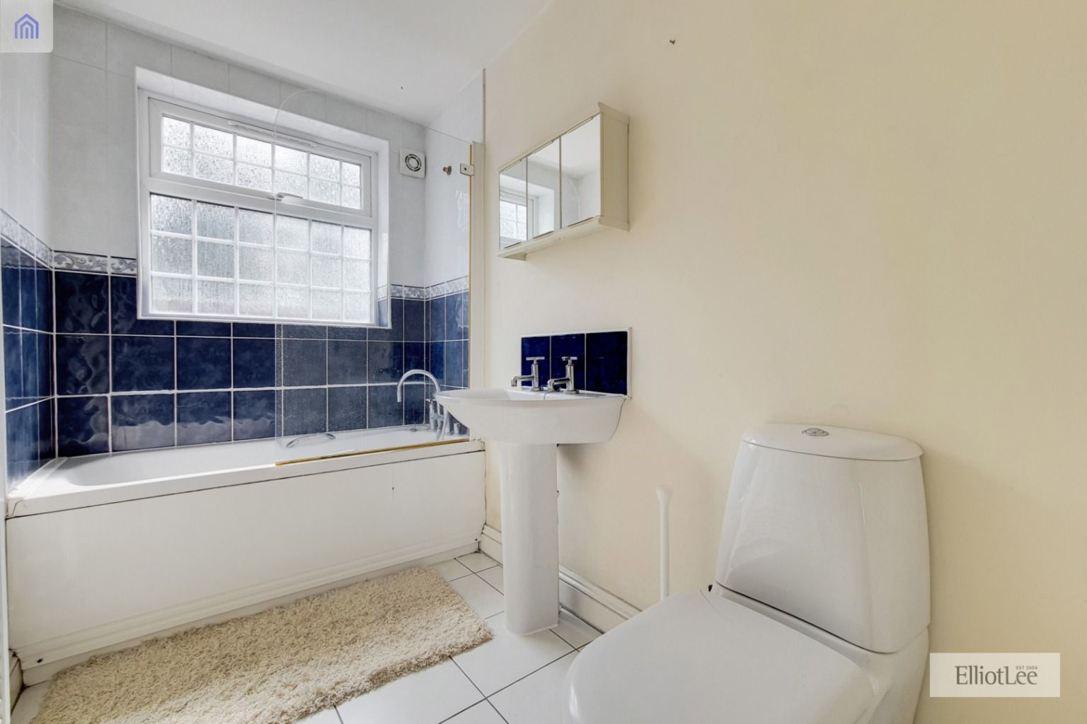 5 bed semidetached house for sale in Middleton Avenue, Greenford UB6