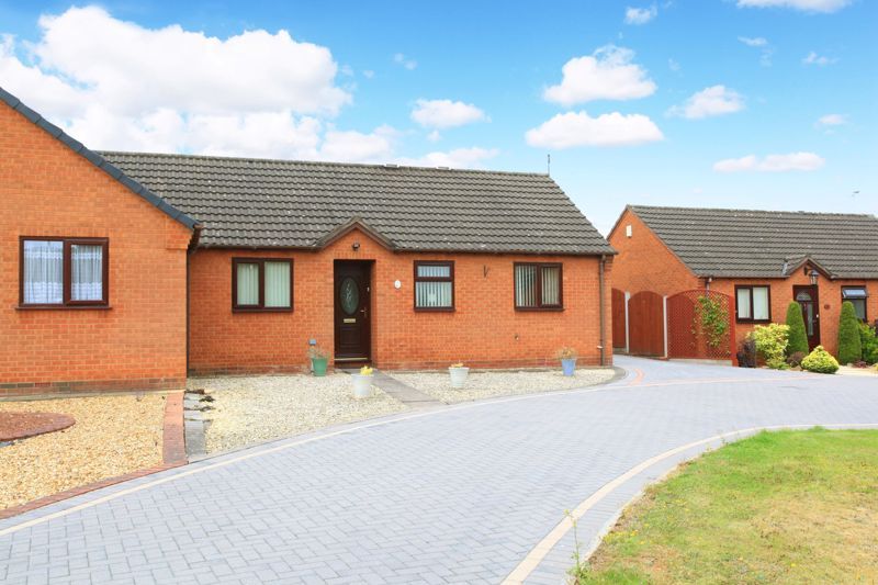2 bed bungalow for sale in Campion Drive, Donnington Wood, Telford TF2