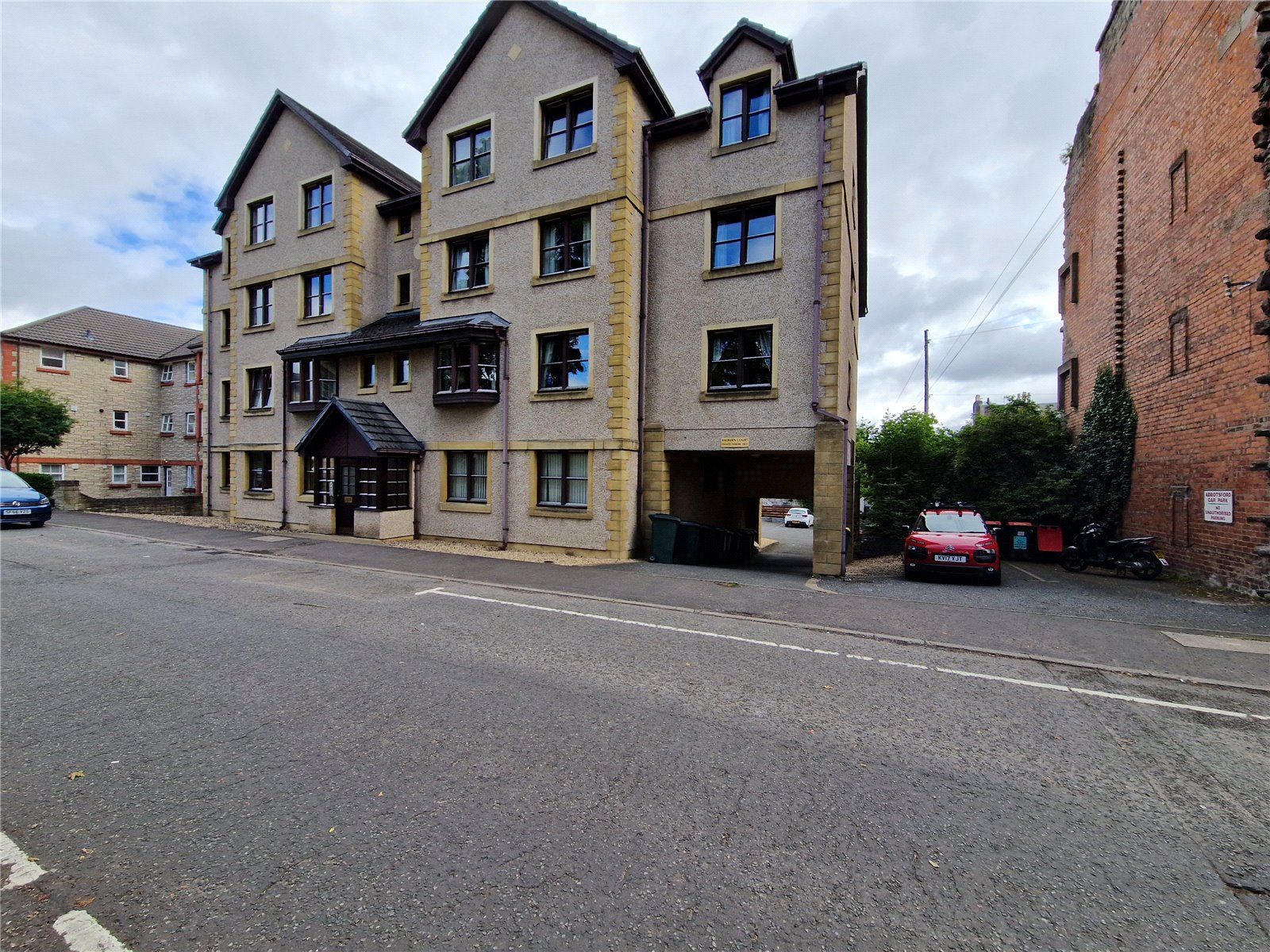 1 bed flat for sale in Raeburn Court, Raeburn Place, Perth PH2 Zoopla