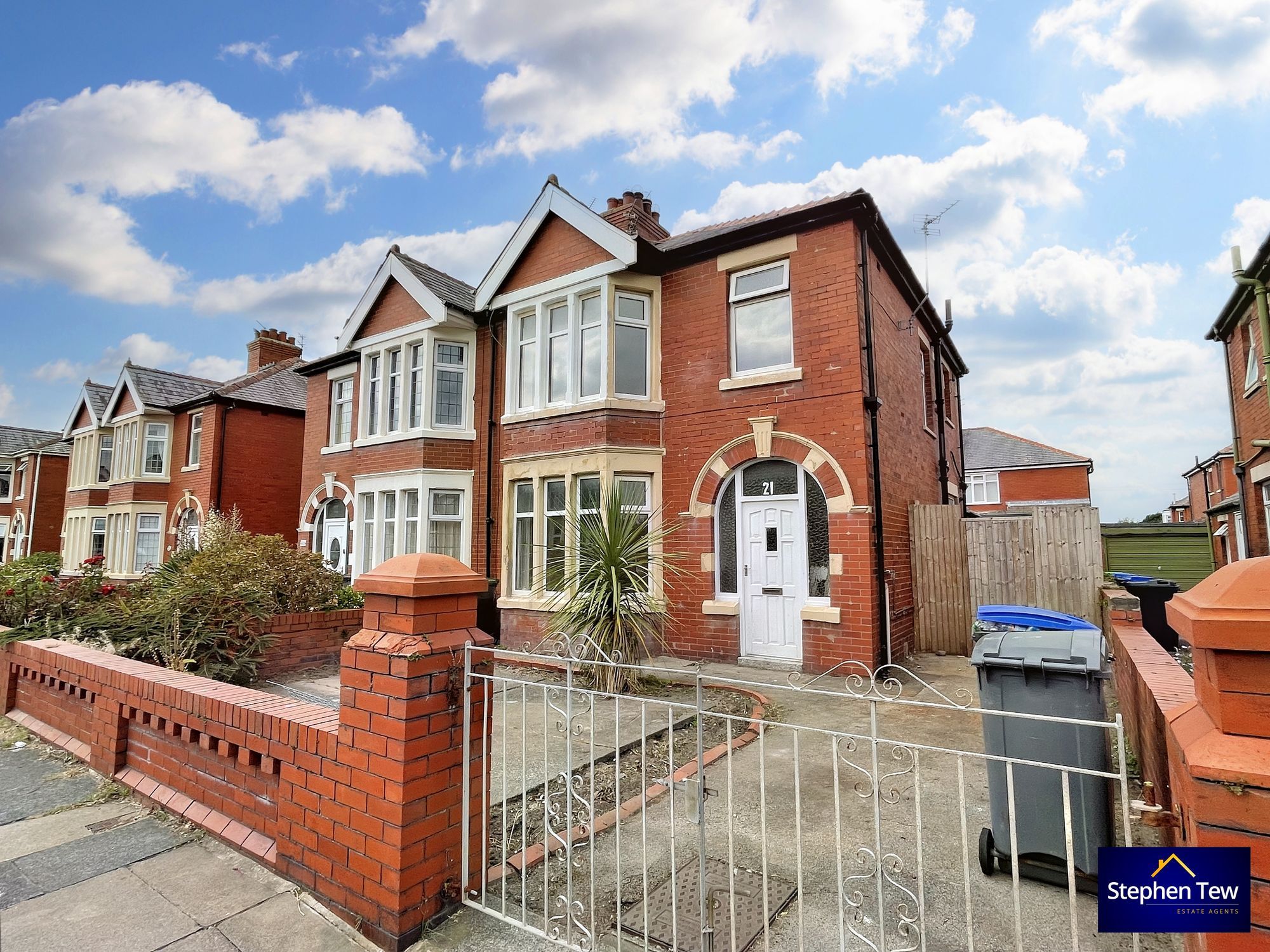 3 bed semidetached house for sale in St. Martins Road, Blackpool FY4