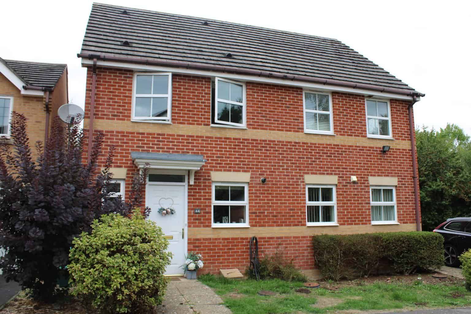 2 bed semidetached house for sale in Florence Gardens, Henwick