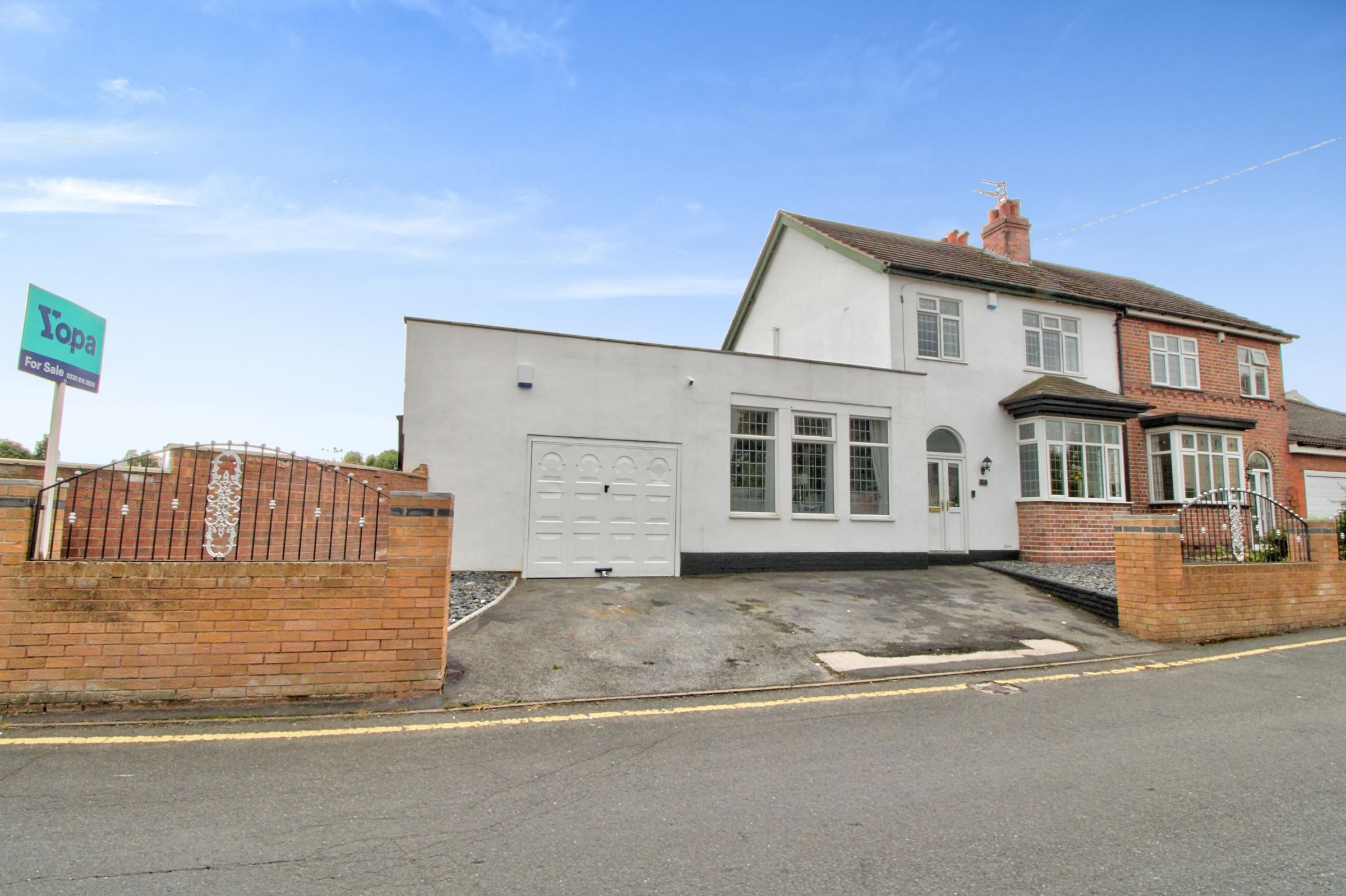 3 bed semidetached house for sale in The Paddock, Coseley, Bilston