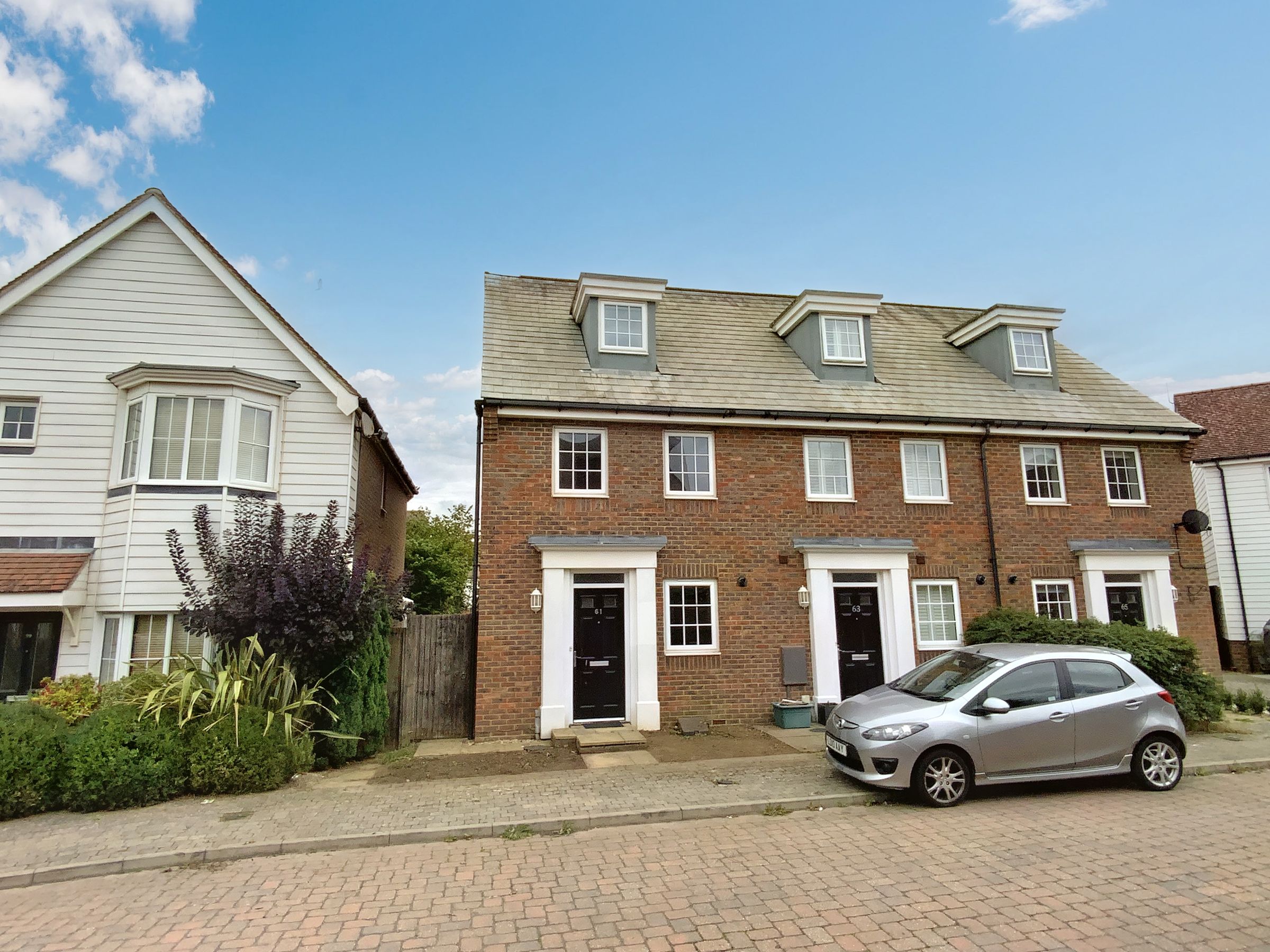 3 bed end terrace house to rent in Hazen Road, Kings Hill ME19 Zoopla