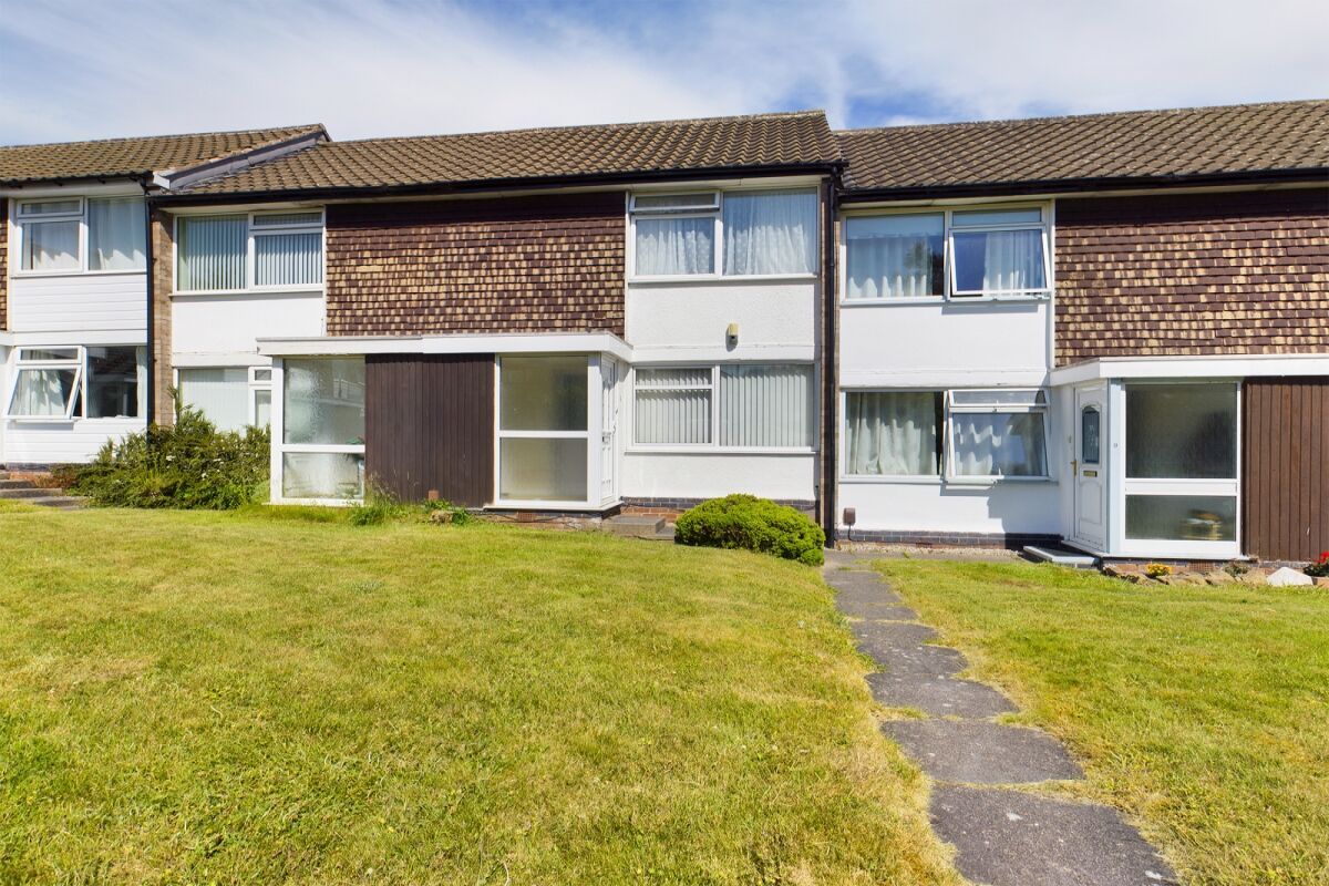 2 bed terraced house for sale in Felstead Court, Bramcote, Nottingham