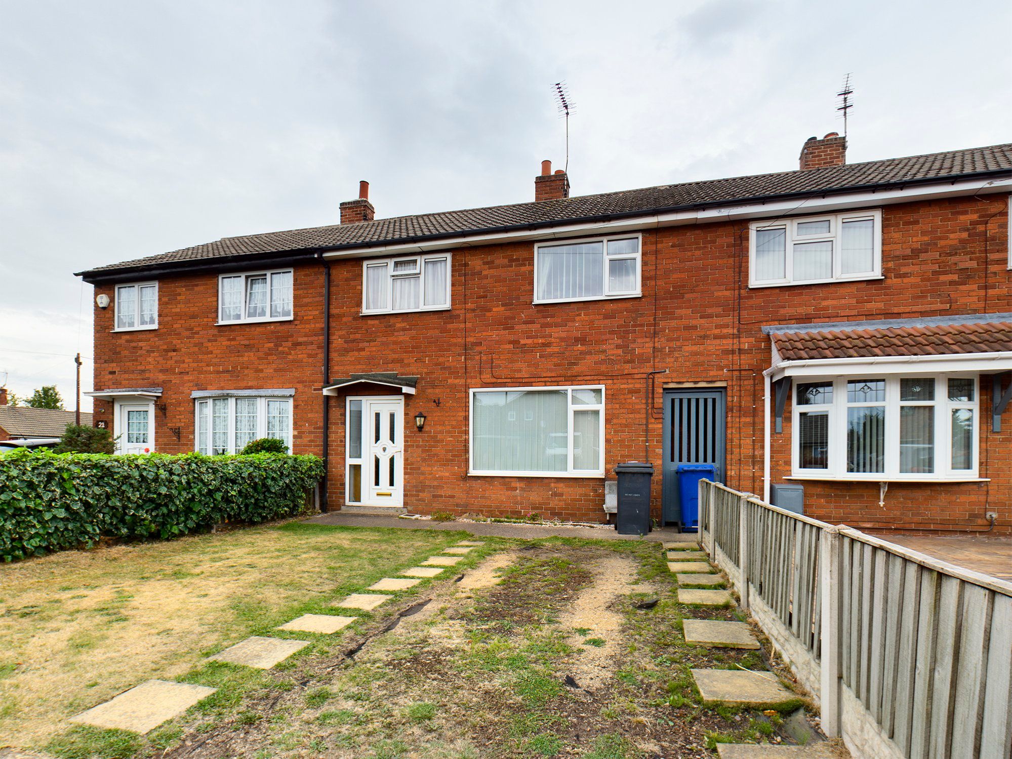 3 bed terraced house for sale in Warrenne Road, Dunscroft, Doncaster DN7 Zoopla