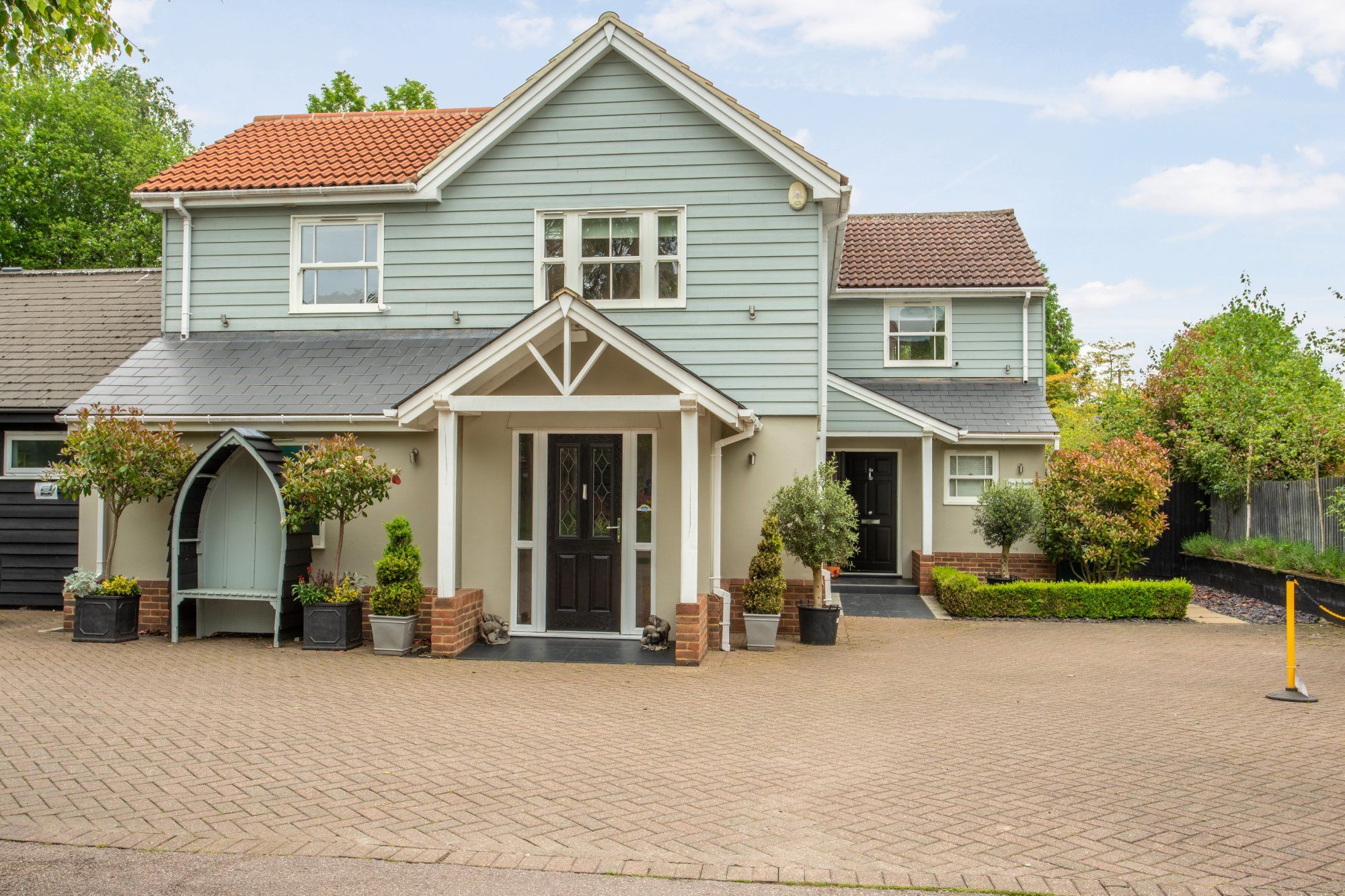 5 bed detached house for sale in London Road, Newport, Saffron Walden