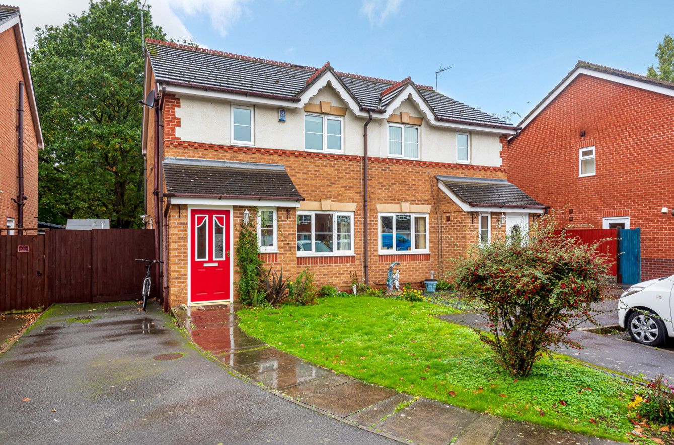 3 bed semidetached house for sale in Beechcroft Close, South Hykeham LN6 Zoopla