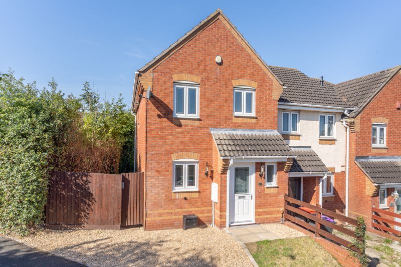3 bed terraced house for sale in Walk, Donnington, Telford TF2