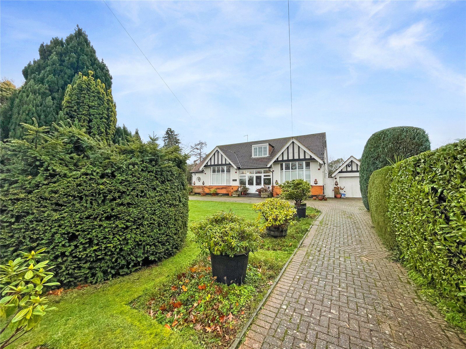 4 bed detached house for sale in Marshall Road, Rainham, Kent ME8 Zoopla
