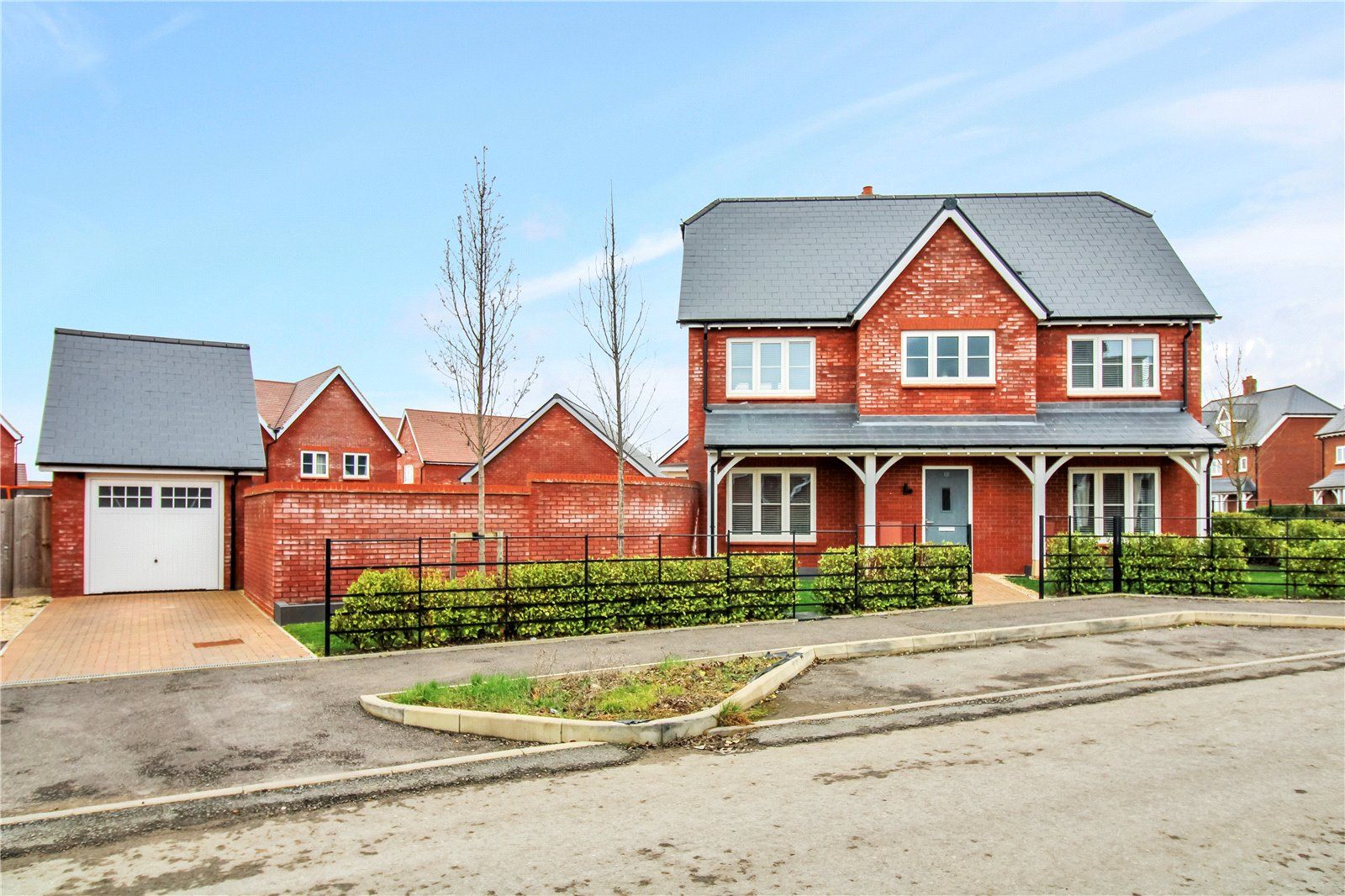 4 bed semidetached house for sale in Dearle Road, Tadpole Garden Village, Swindon, Wiltshire