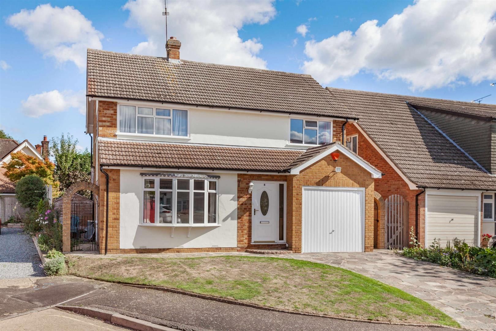 4 bed detached house for sale in Deepdene, Ingatestone CM4 Zoopla