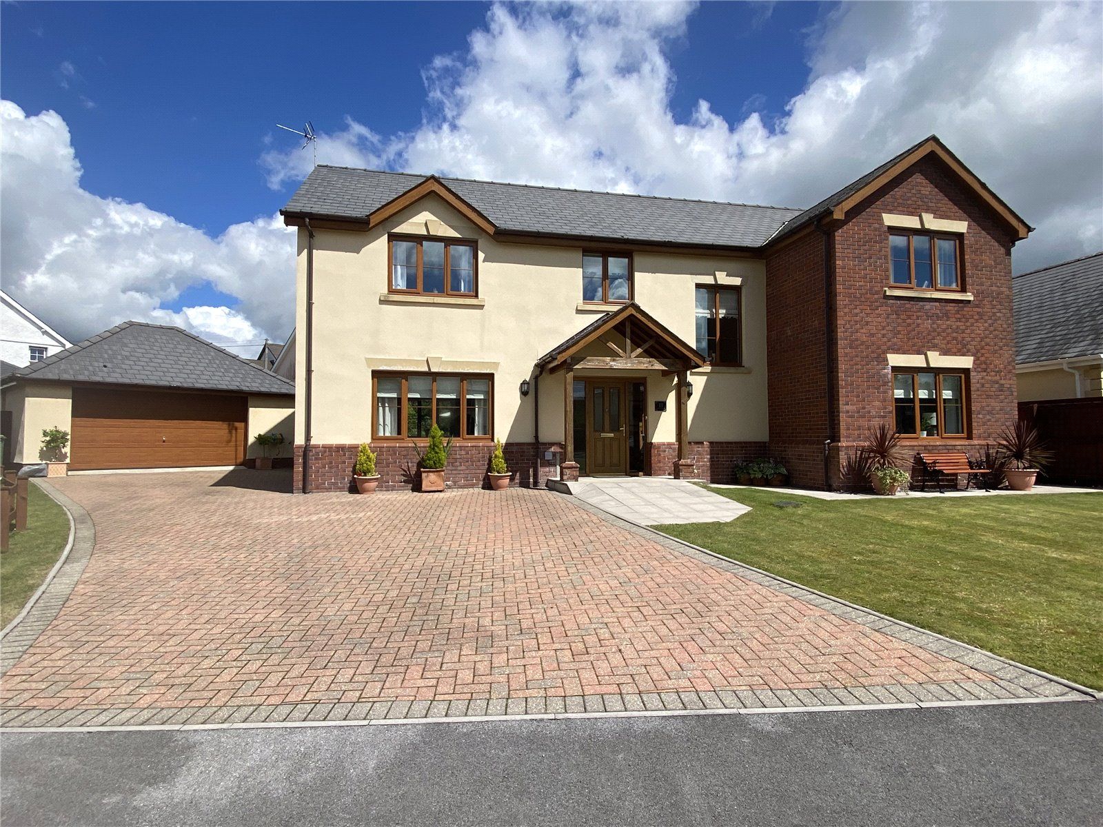 4 bed detached house for sale in Nant Yr Ynys, Llanpumsaint, Carmarthen SA33 Zoopla