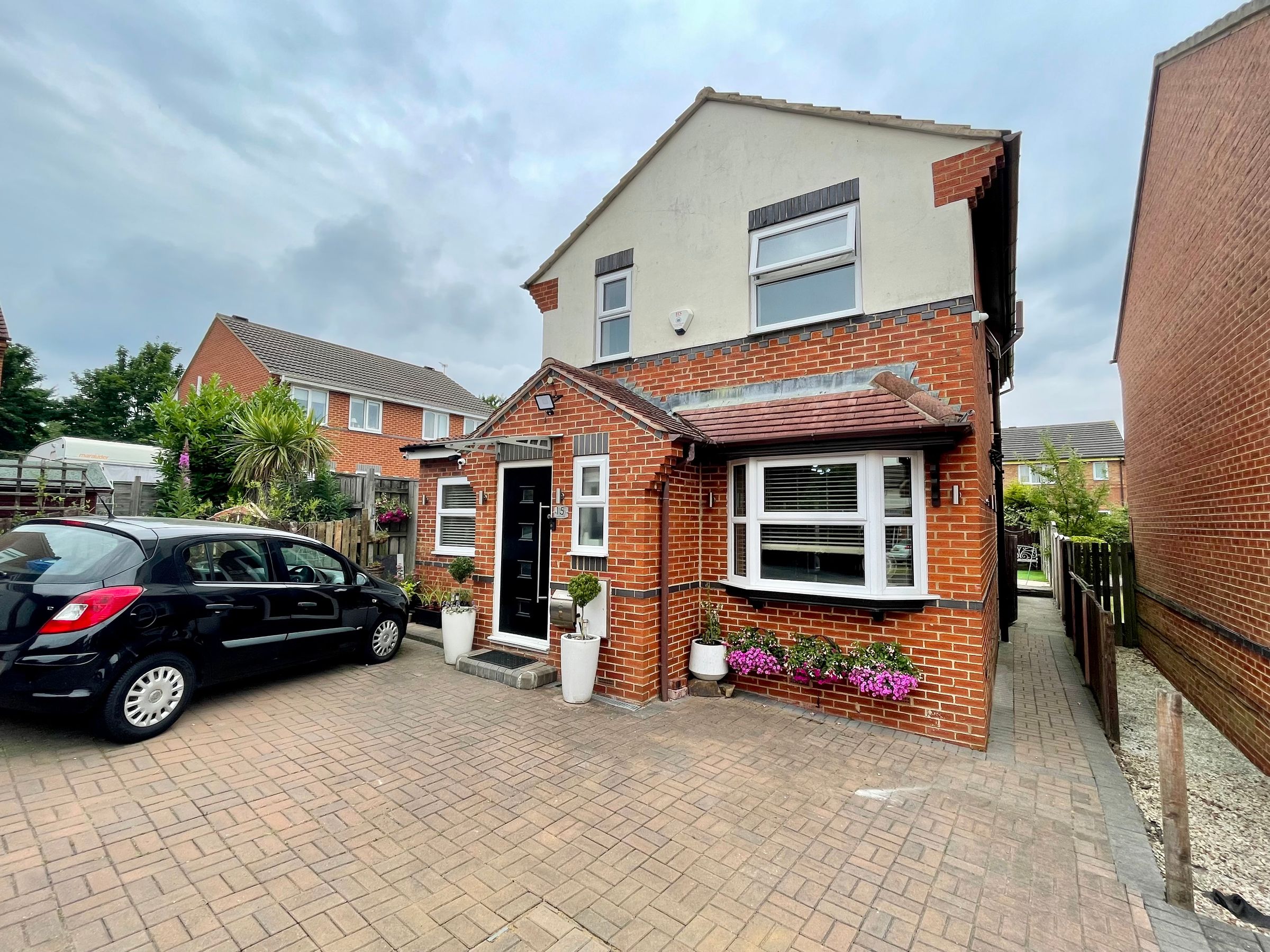 Burnshaw Mews, Leeds LS10  