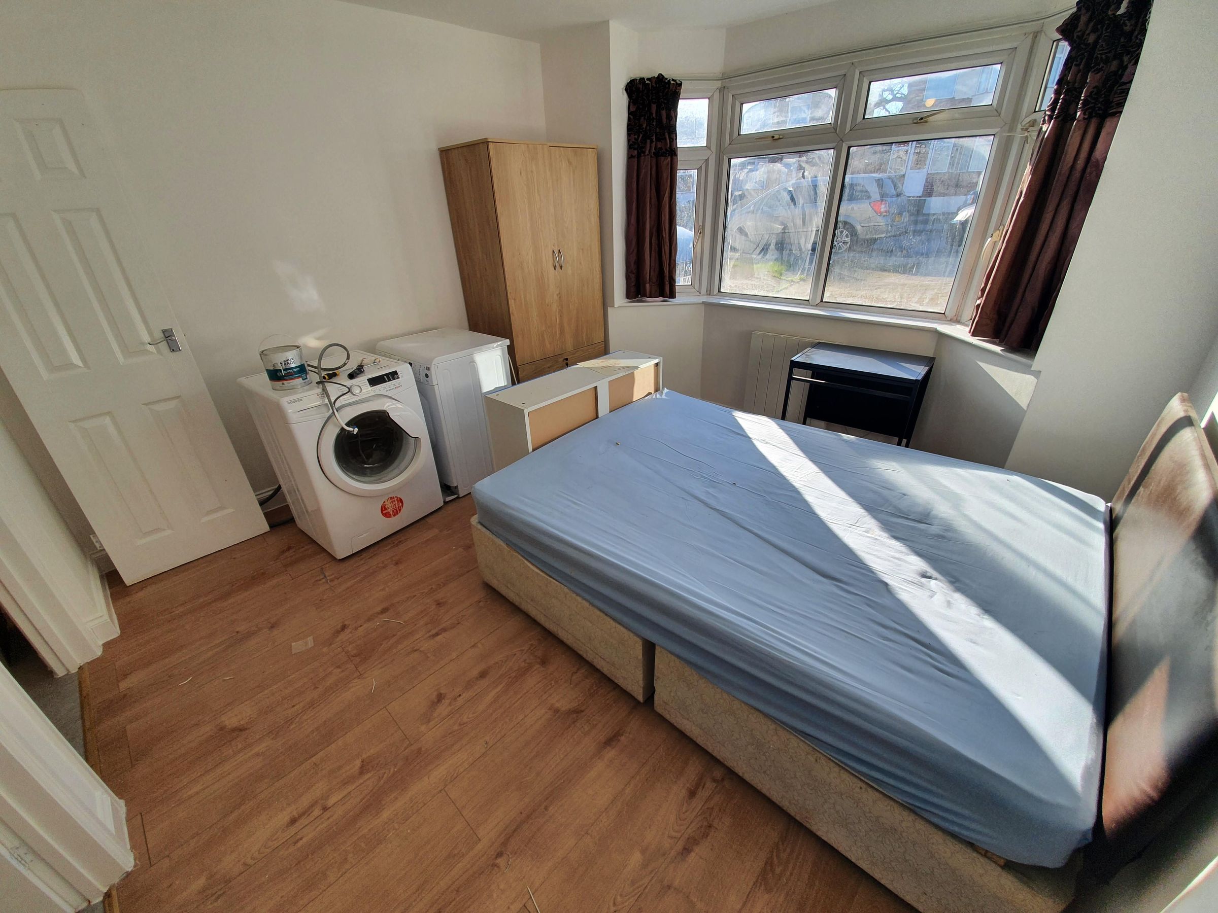 1 bed flat to rent in Dale Avenue, Edgware HA8 Zoopla