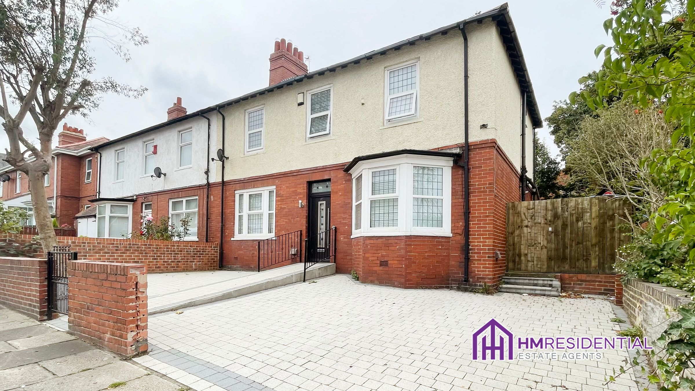 4 bed semidetached house to rent in Wingrove Road, Fenham, Newcastle