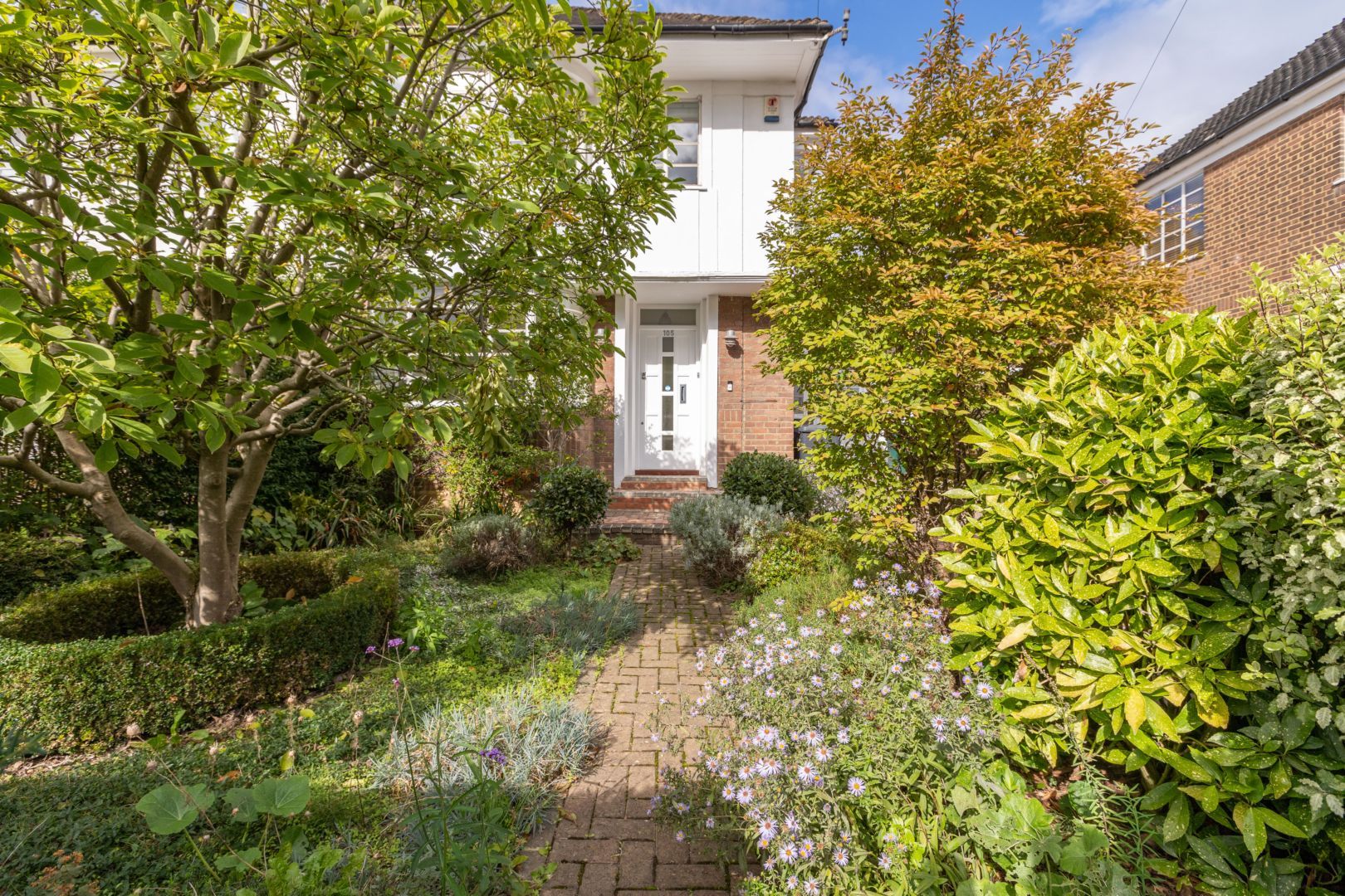 3 bed semidetached house for sale in Brim Hill, London N2 Zoopla