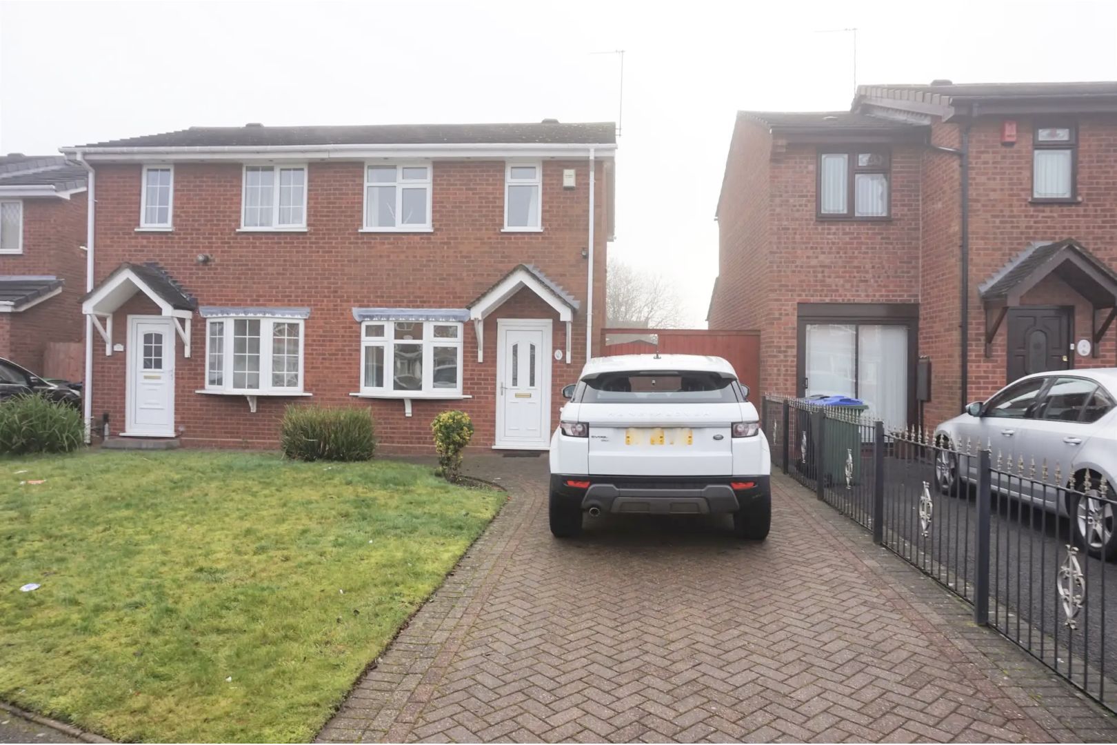 2 bed semidetached house to rent in Weston Drive, Tipton DY4 Zoopla