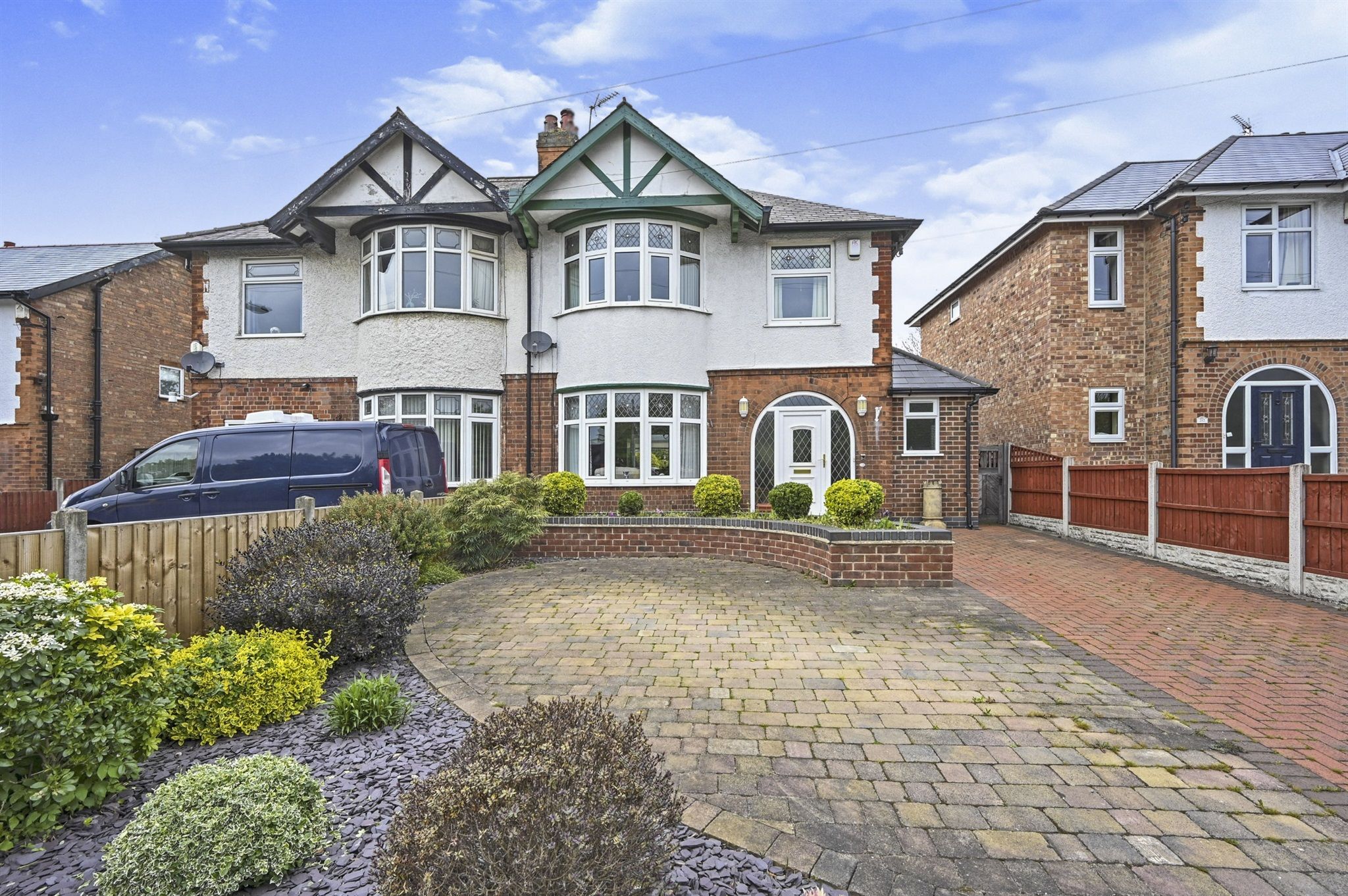 3 bed semidetached house for sale in Uttoxeter Road, Mickleover, Derby