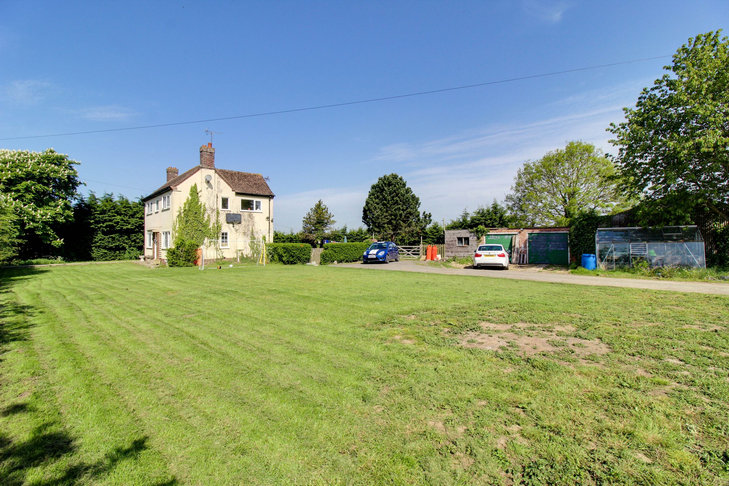 3 bed detached house for sale in Northgate, Pinchbeck PE11 Zoopla