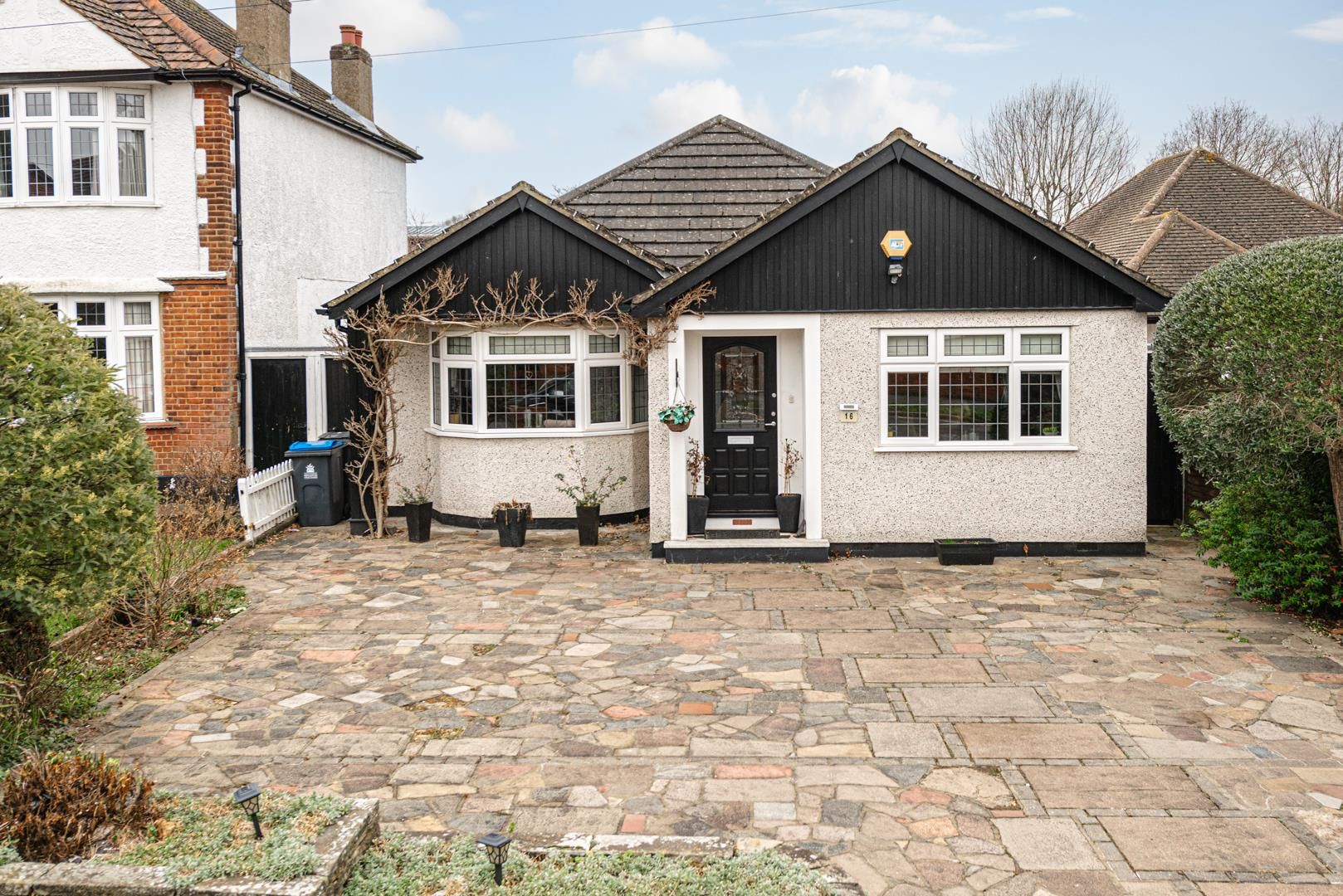 3 bed detached bungalow for sale in Ellingham Road, Chessington KT9