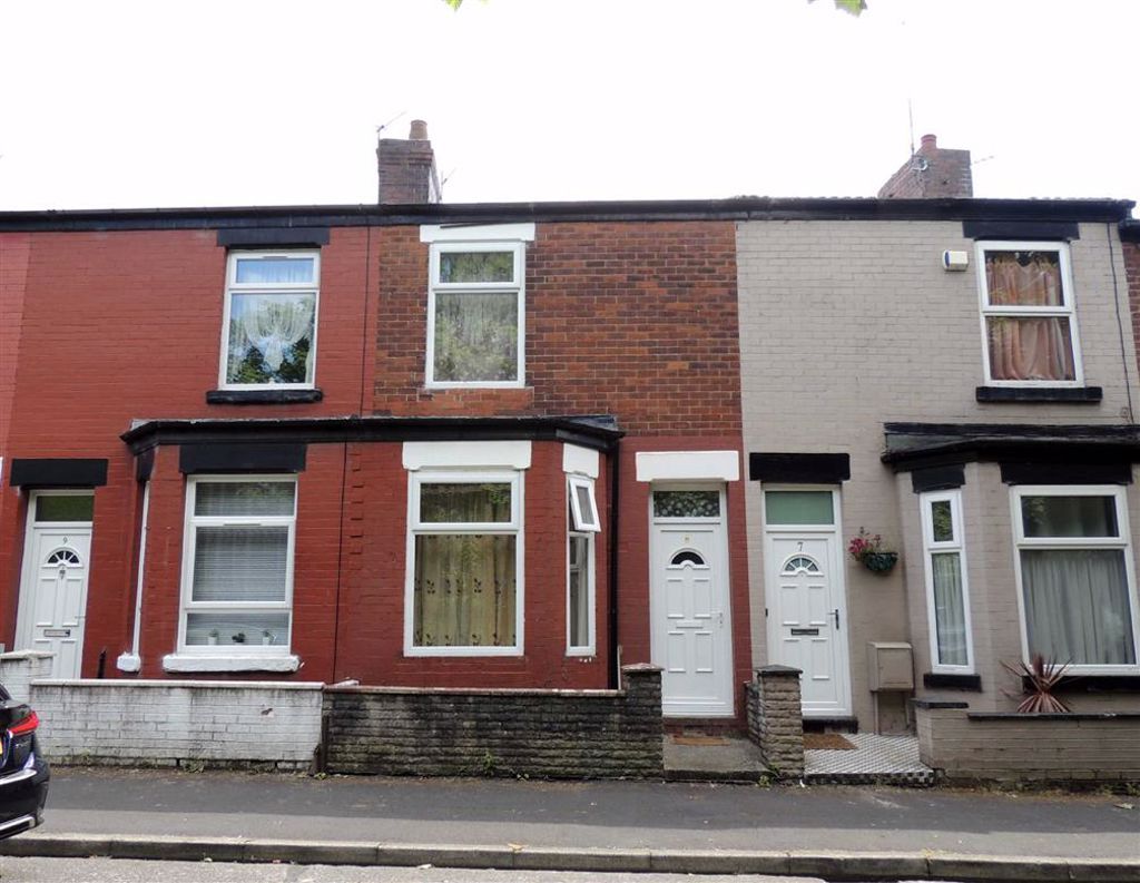 Burstead Street, Abbey Hey, Manchester M18  