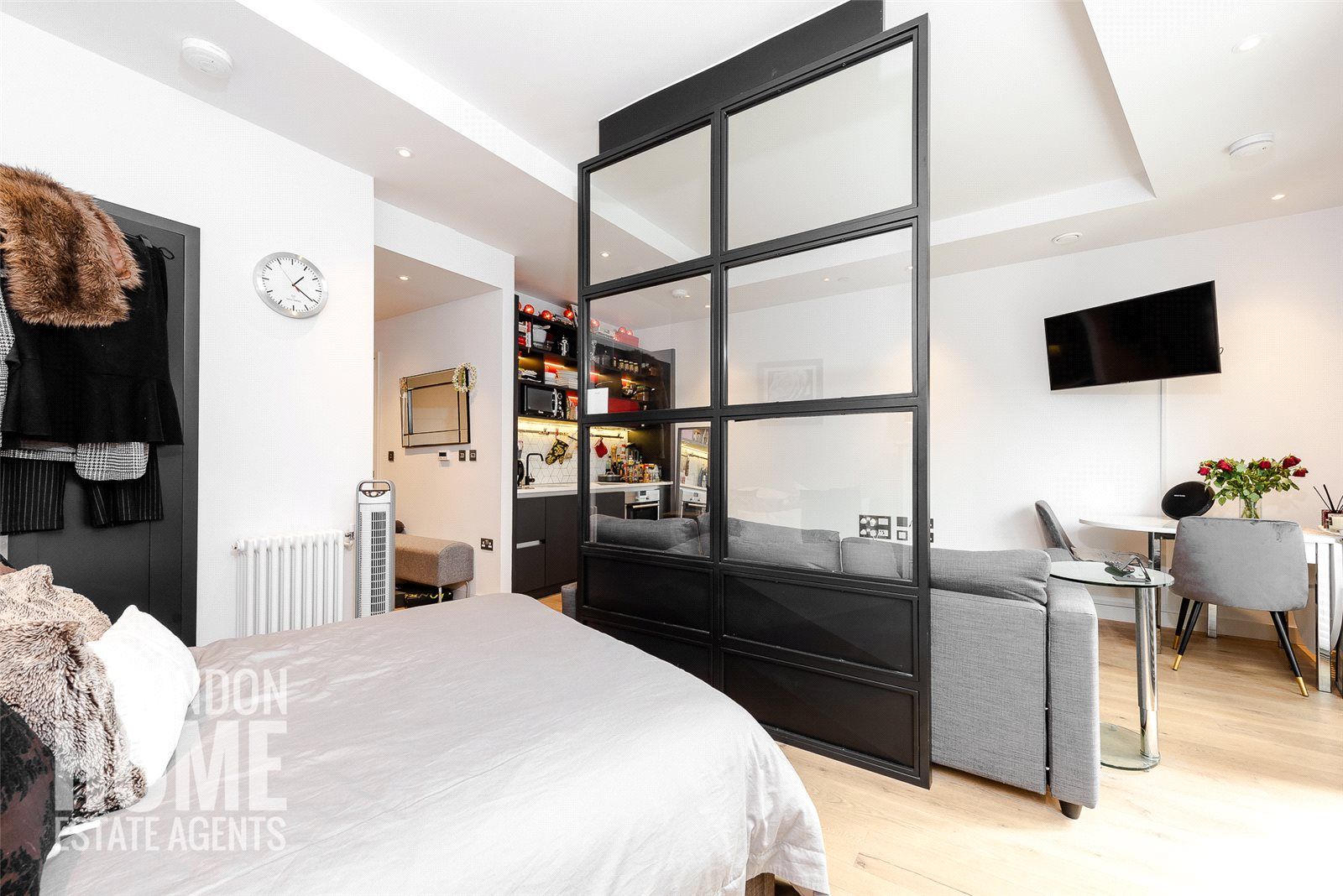 Meade House, London City Island, Docklands E14  