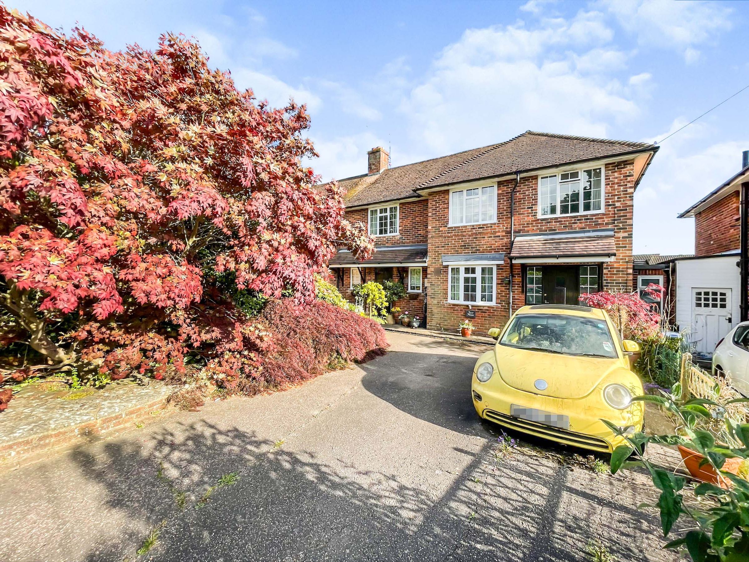 3 bed semidetached house for sale in Macleod Road, Horsham RH13 Zoopla