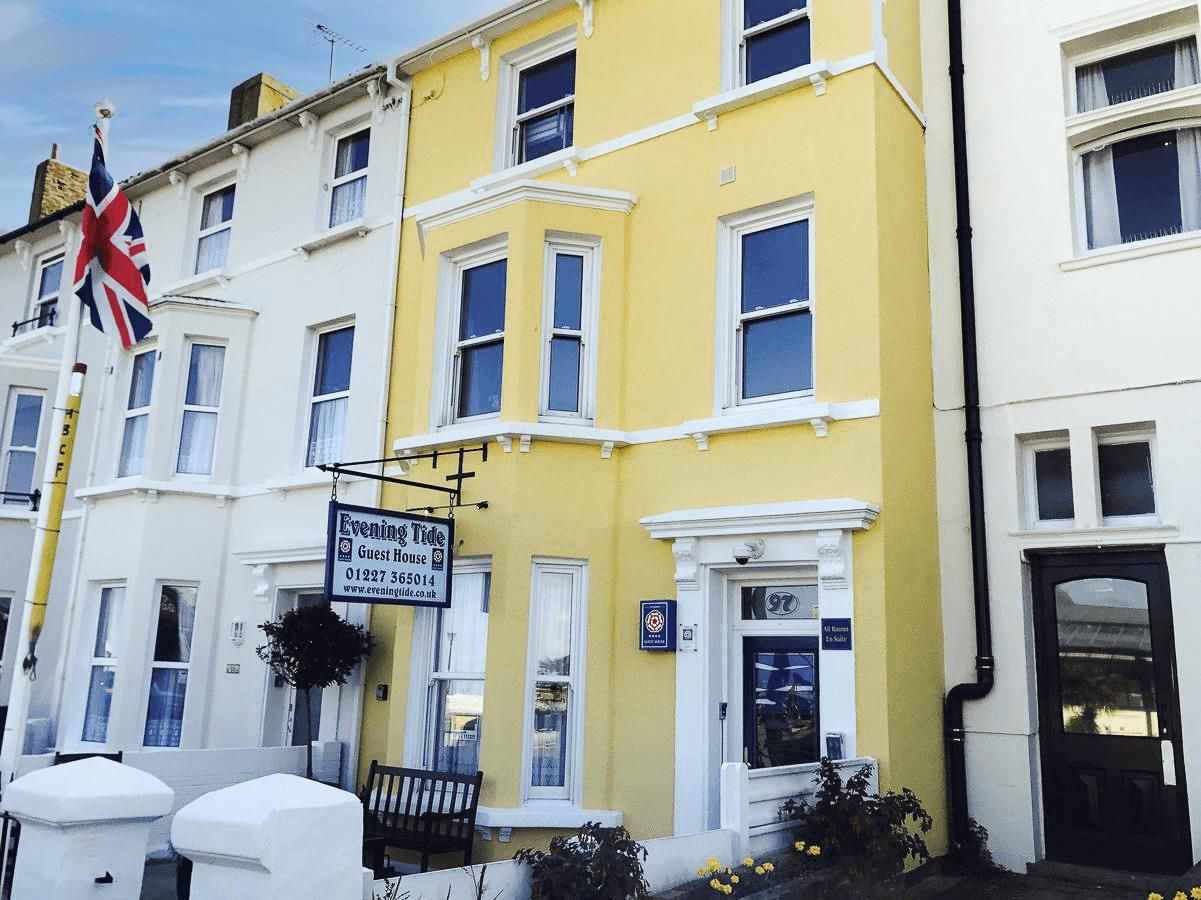 11 bed terraced house for sale in Central Parade, Herne Bay CT6 Zoopla