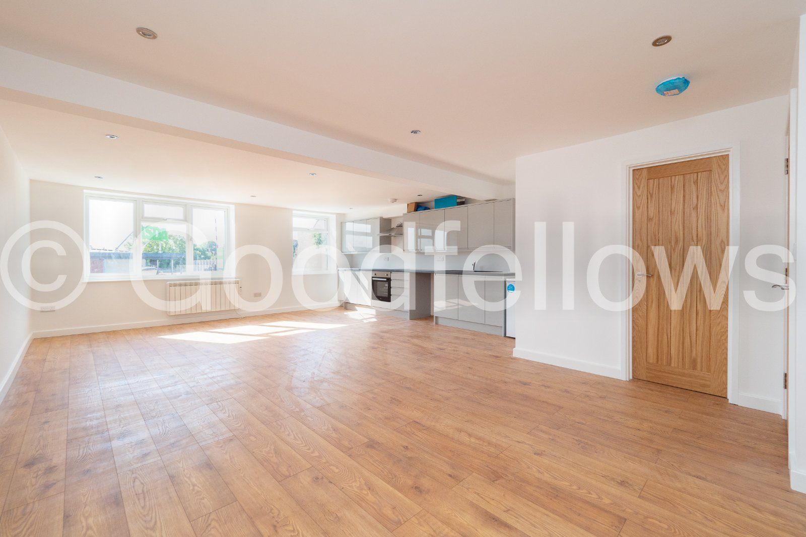 Studio to rent in Stonecot Hill, Sutton, Surrey SM3 Zoopla