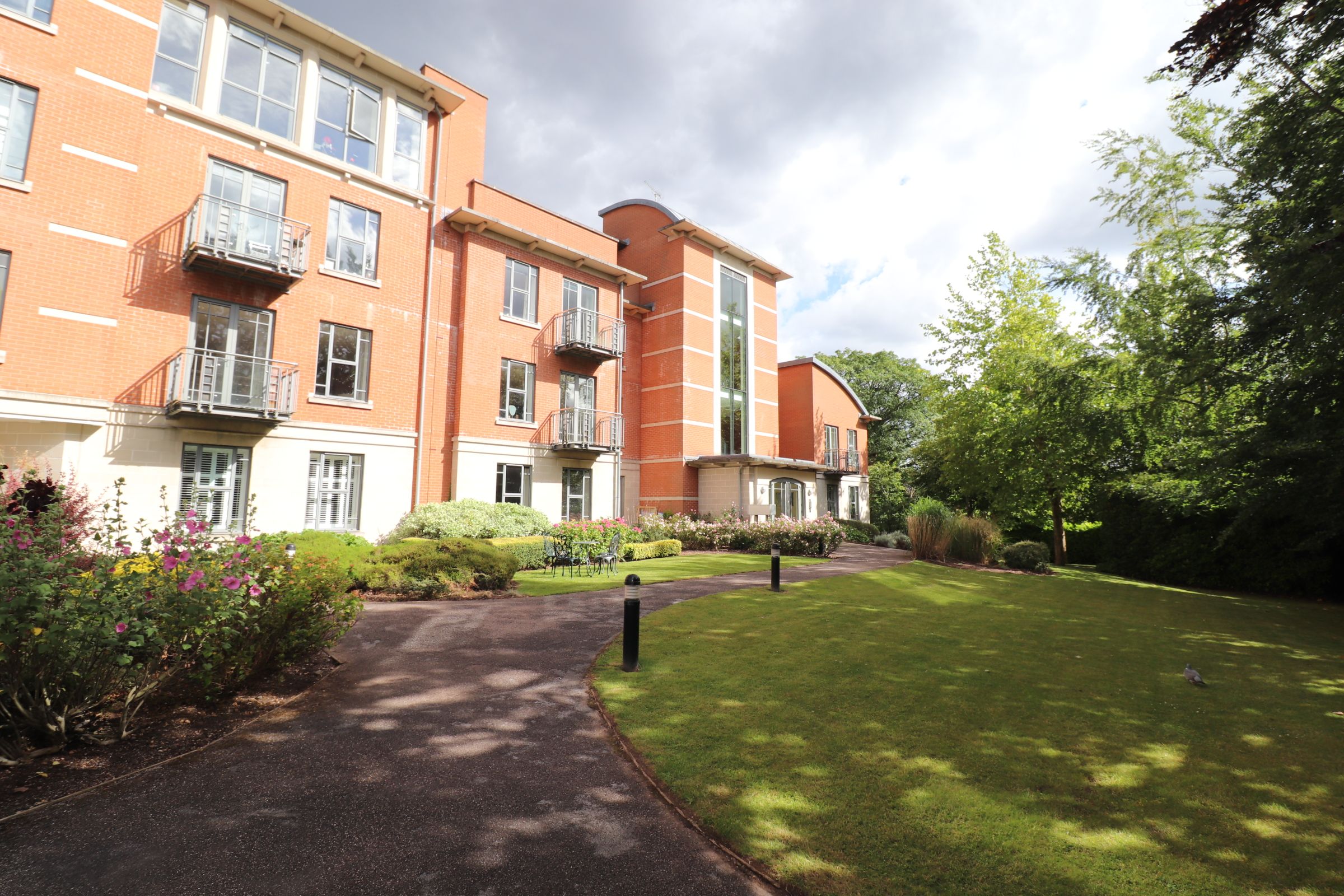 2 bed flat for sale in George Road, Edgbaston, Birmingham B15 - Zoopla