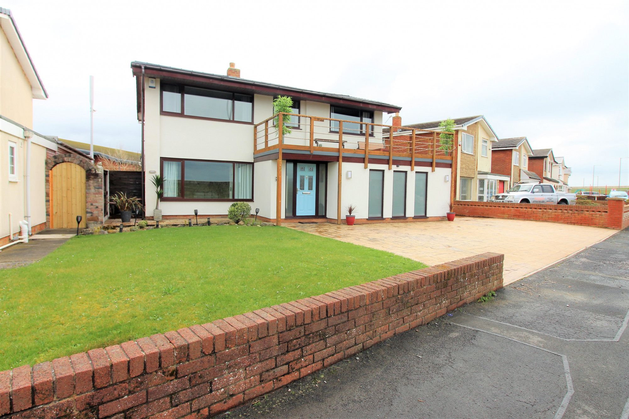 4 bed detached house for sale in Princes Way, Fleetwood FY7 Zoopla