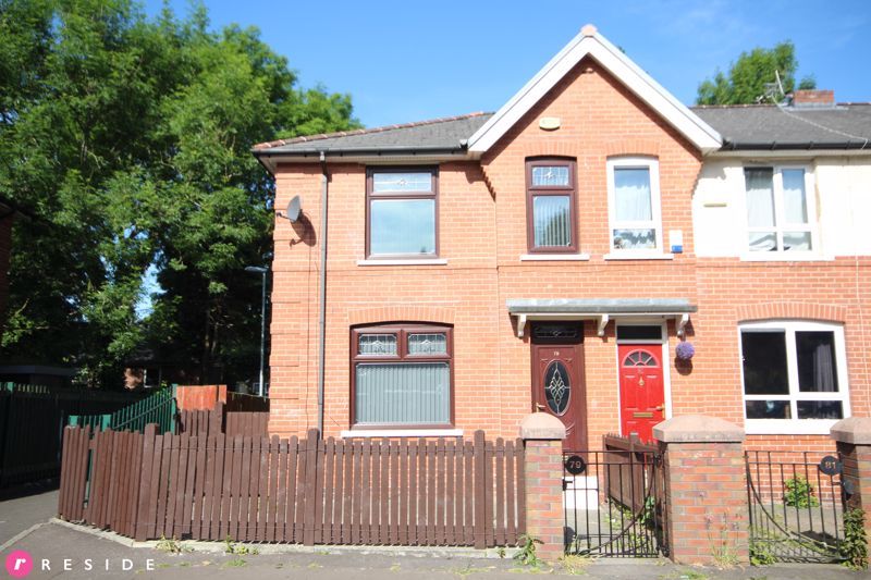 2 bed town house for sale in Holborn Street, Sudden, Rochdale OL11 Zoopla